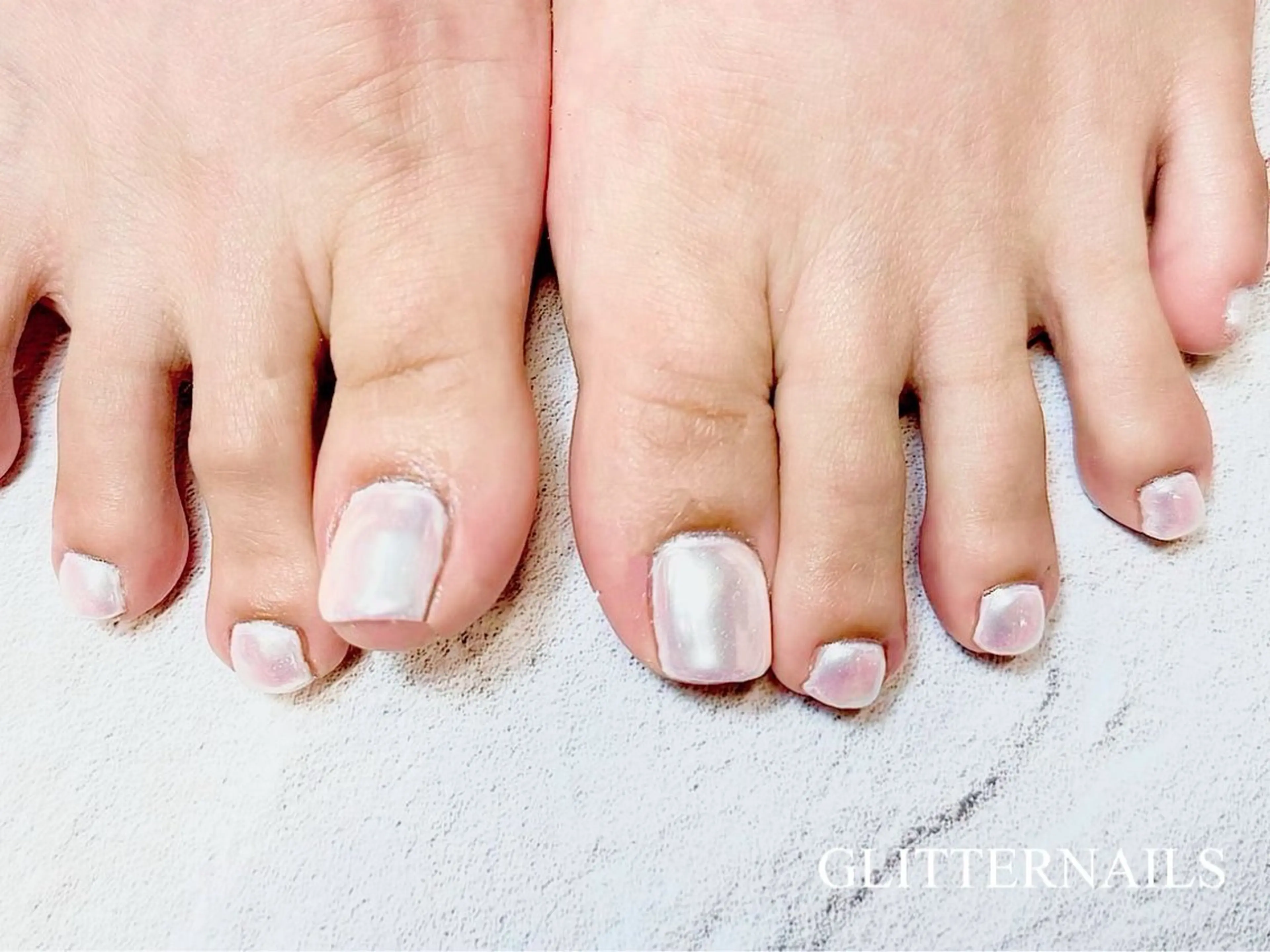 ミニモ限定🉐【フット】挟み込みグラデorワンカラーネイル✨💅🏼の写真