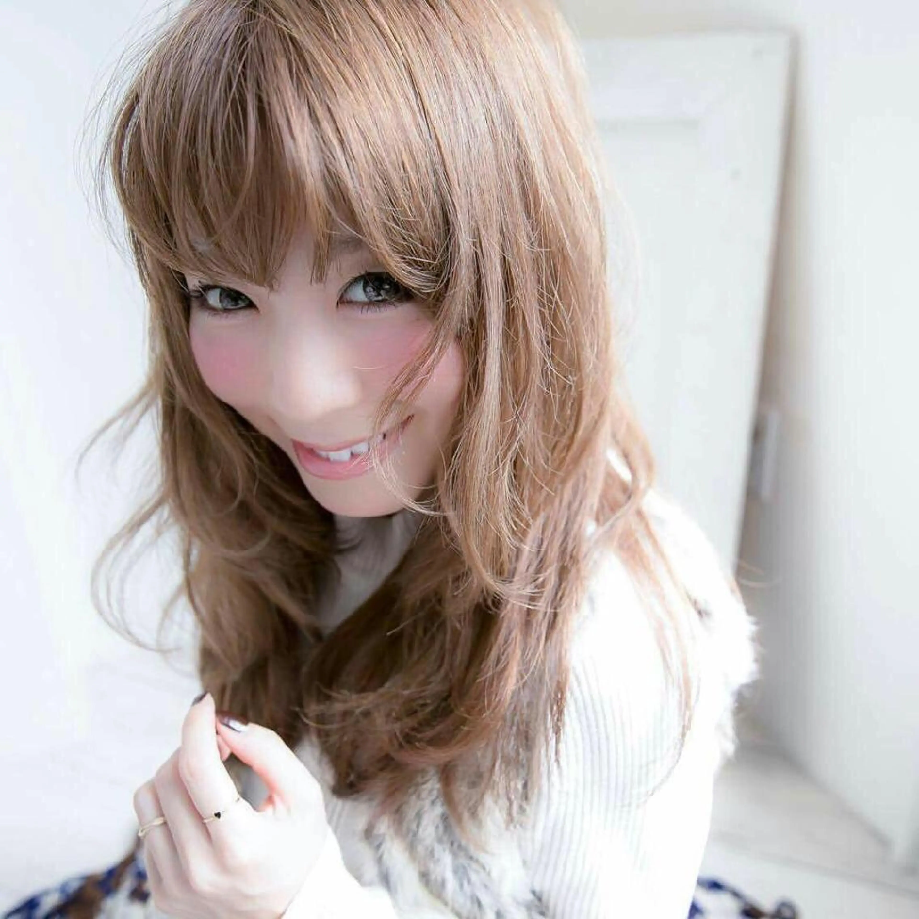 セミロング カラー パーマ ヘアアレンジ ulu-ウル所属・北川 大輔のヘアスタイル