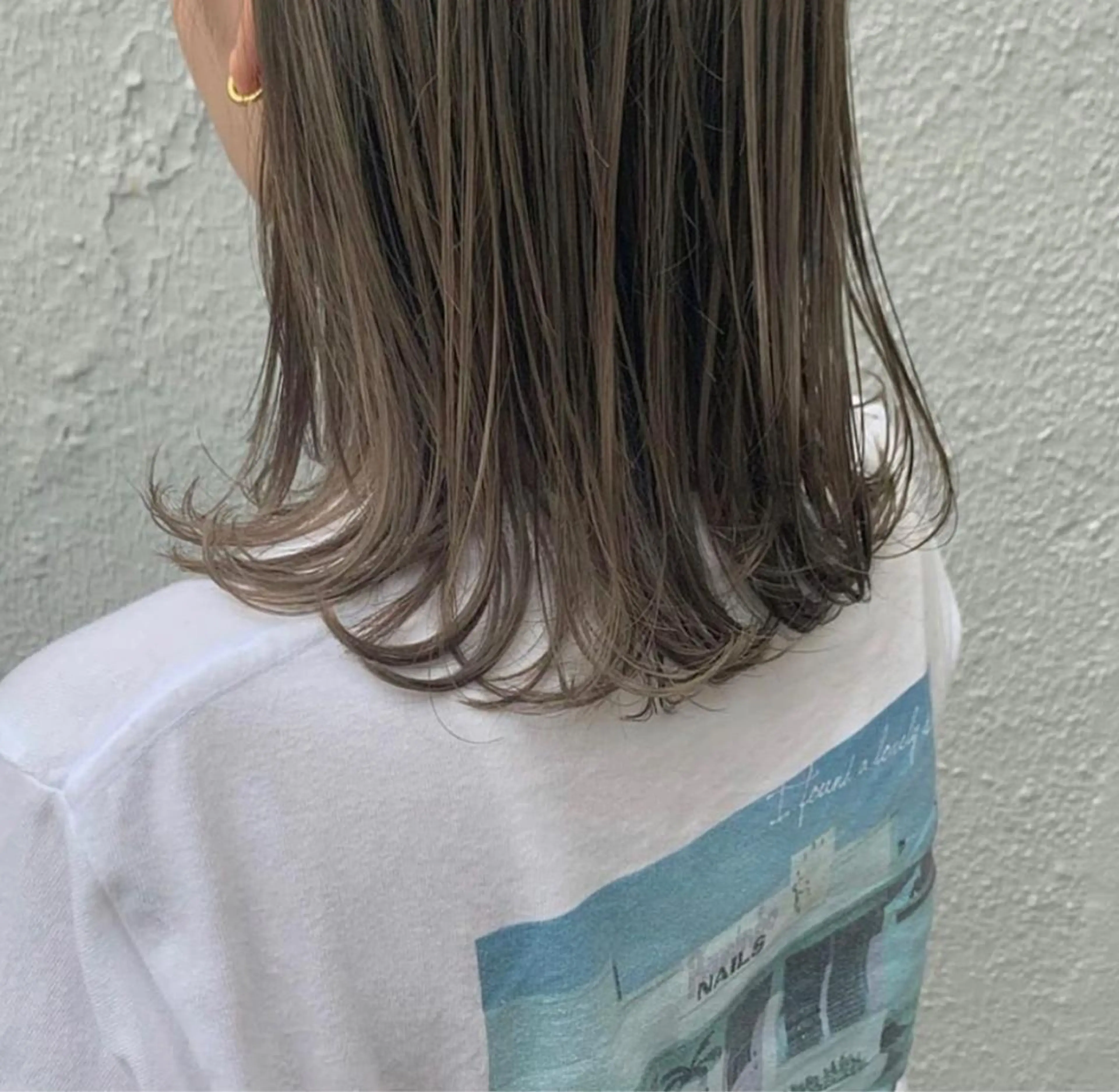 ミディアム ハルカ/ fit standのヘアスタイル