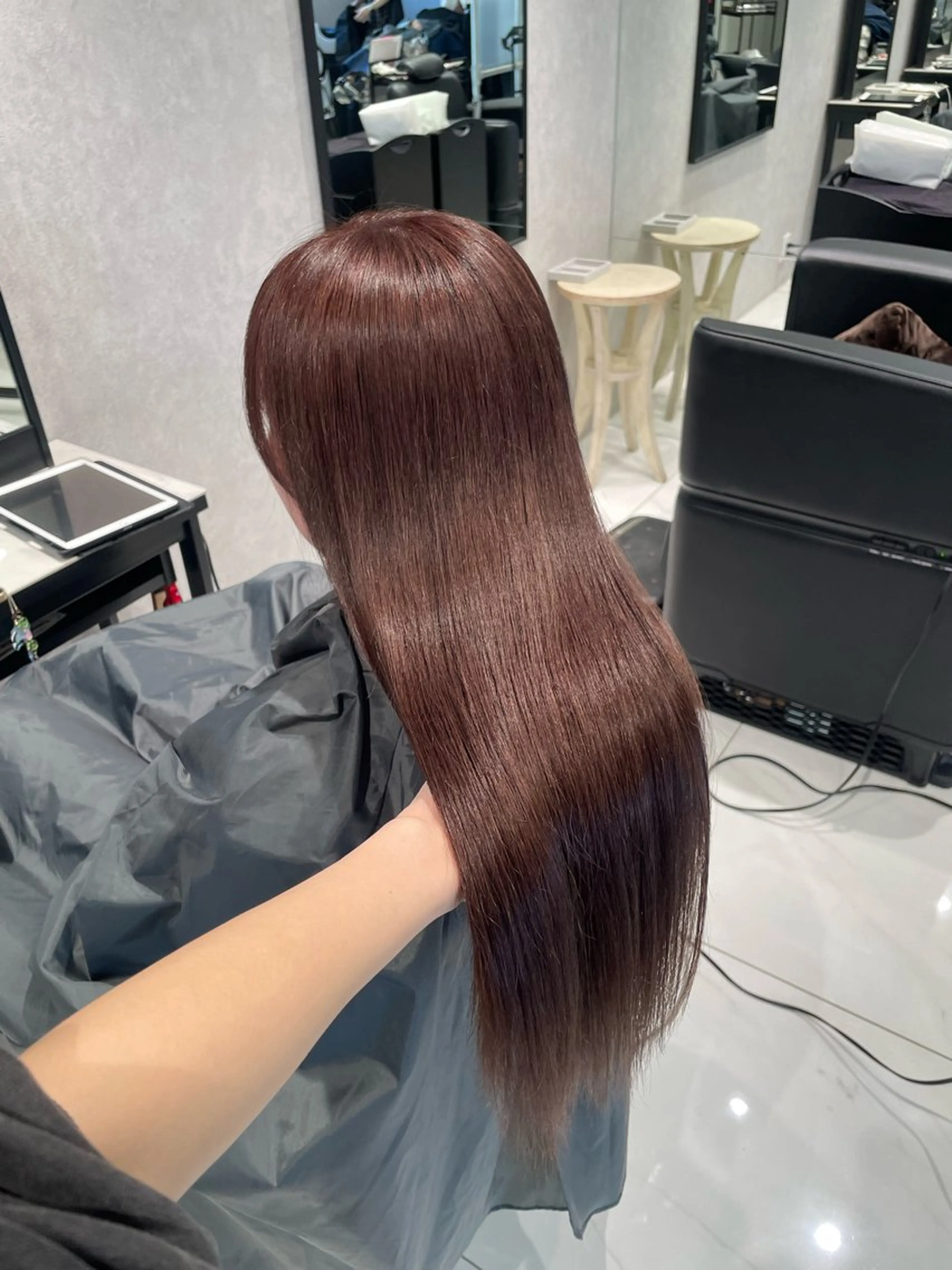 ロング 内藤 藍夏のヘアスタイル