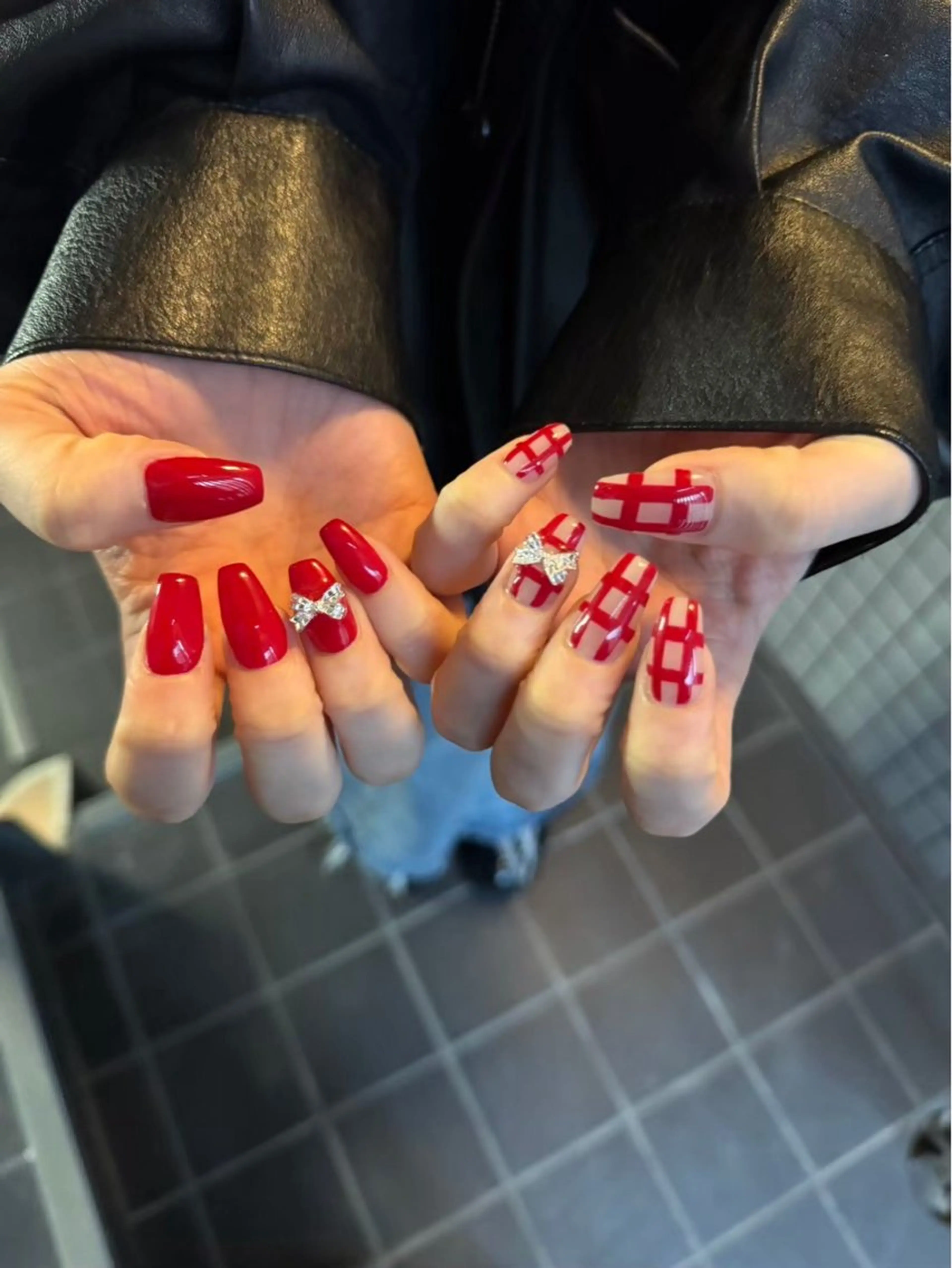 ネイル ハンドネイル フットネイル 堤 ノアのネイルデザイン