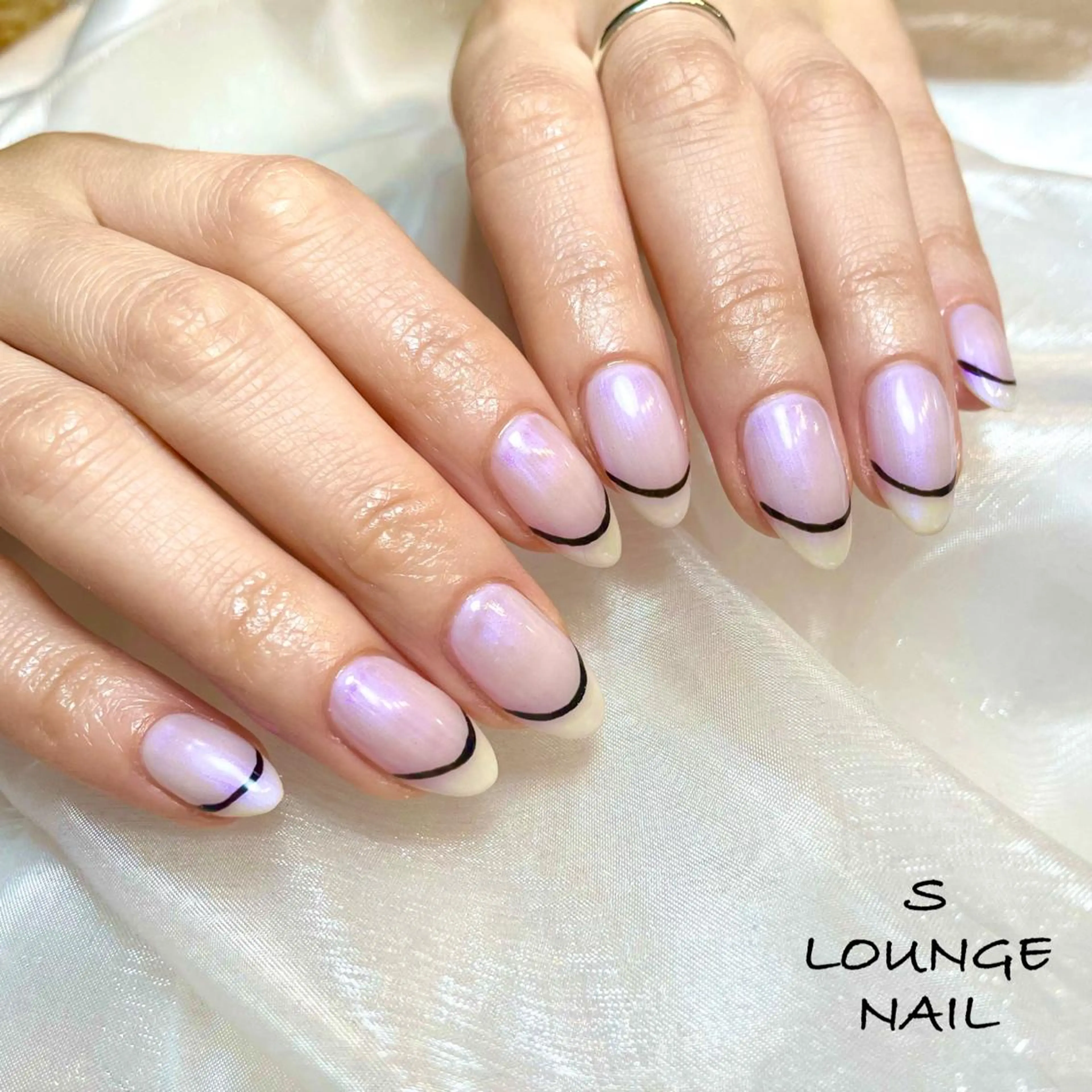 ネイル フレンチネイル ハンドネイル フットネイル S LOUNGE NAIL所属・パーツたくさん🍓 SUMIのネイルデザイン