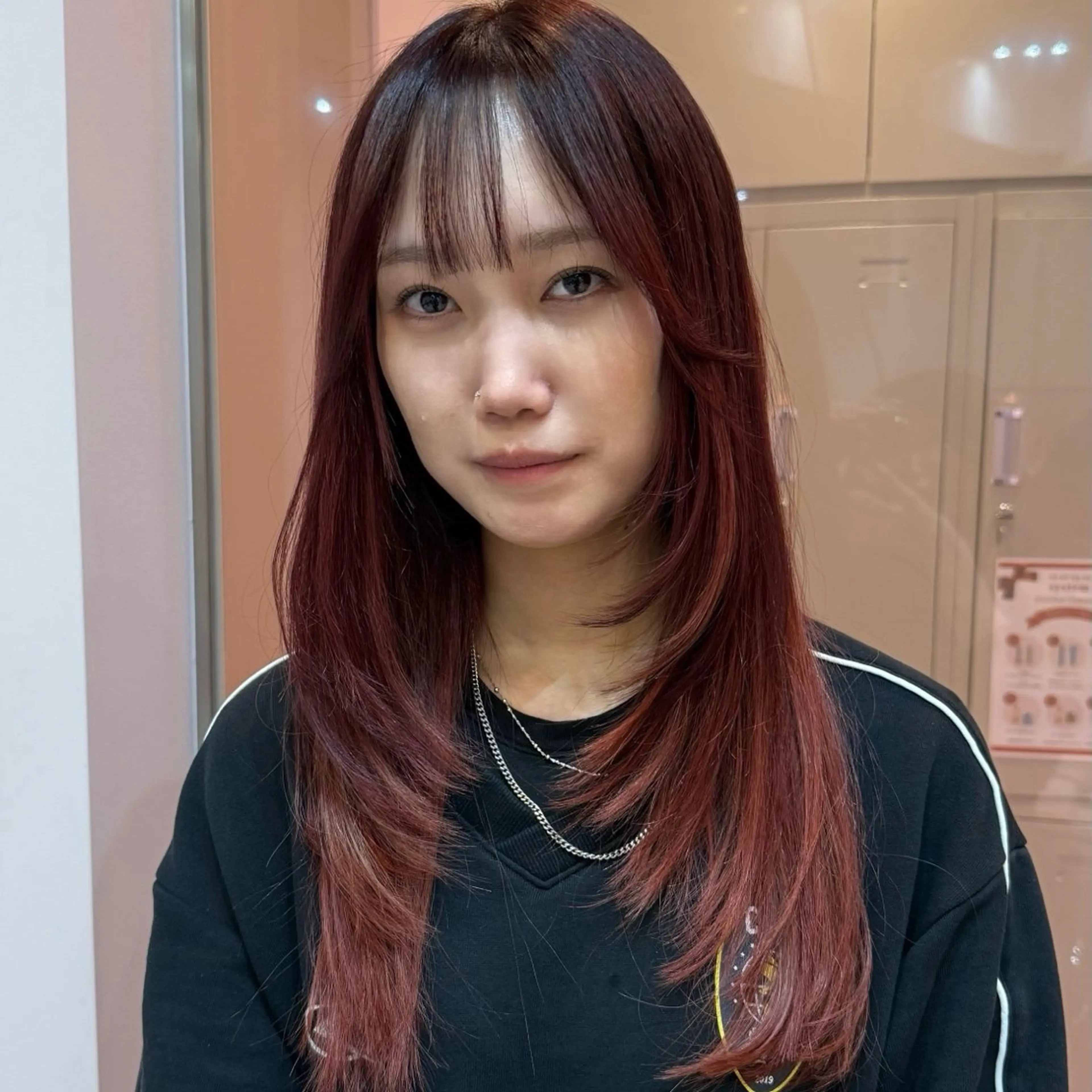 【格安🌟】🍒黒髪エクステモデル（長さ出し）80本​〜​＋馴染ませカット付き🍒の写真