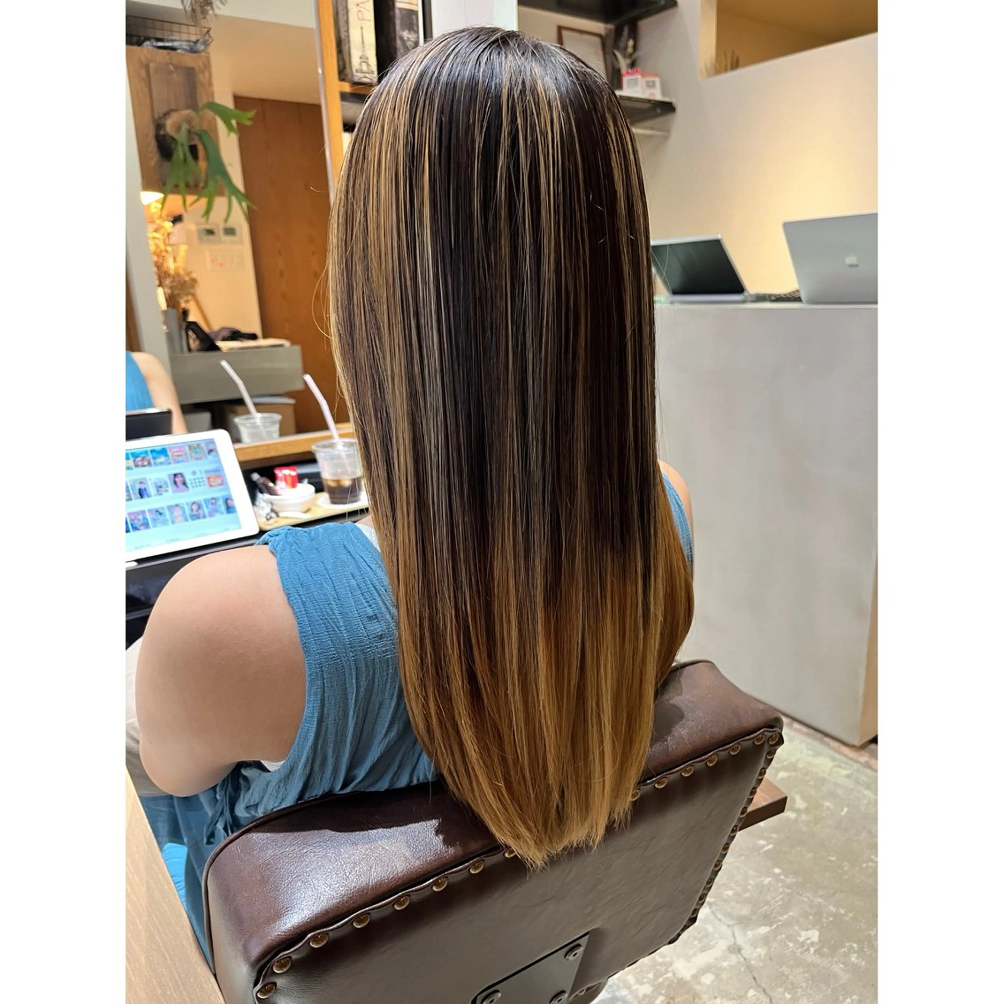 ロング 喜友名洸季 anoneのヘアスタイル