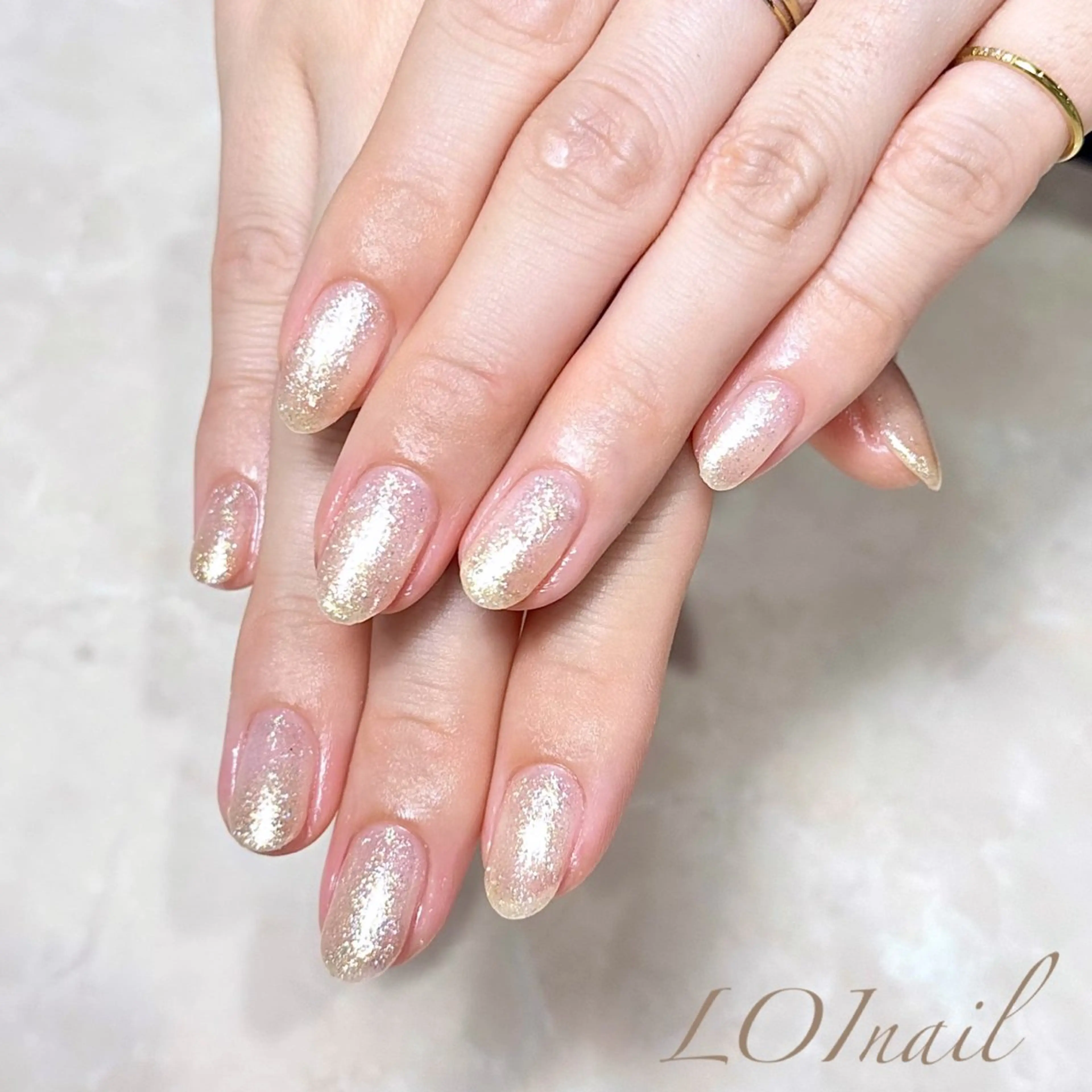 ネイル ハンドネイル フットネイル LOI total beauty 初生店所属・成瀬 亜衣紗のネイルデザイン