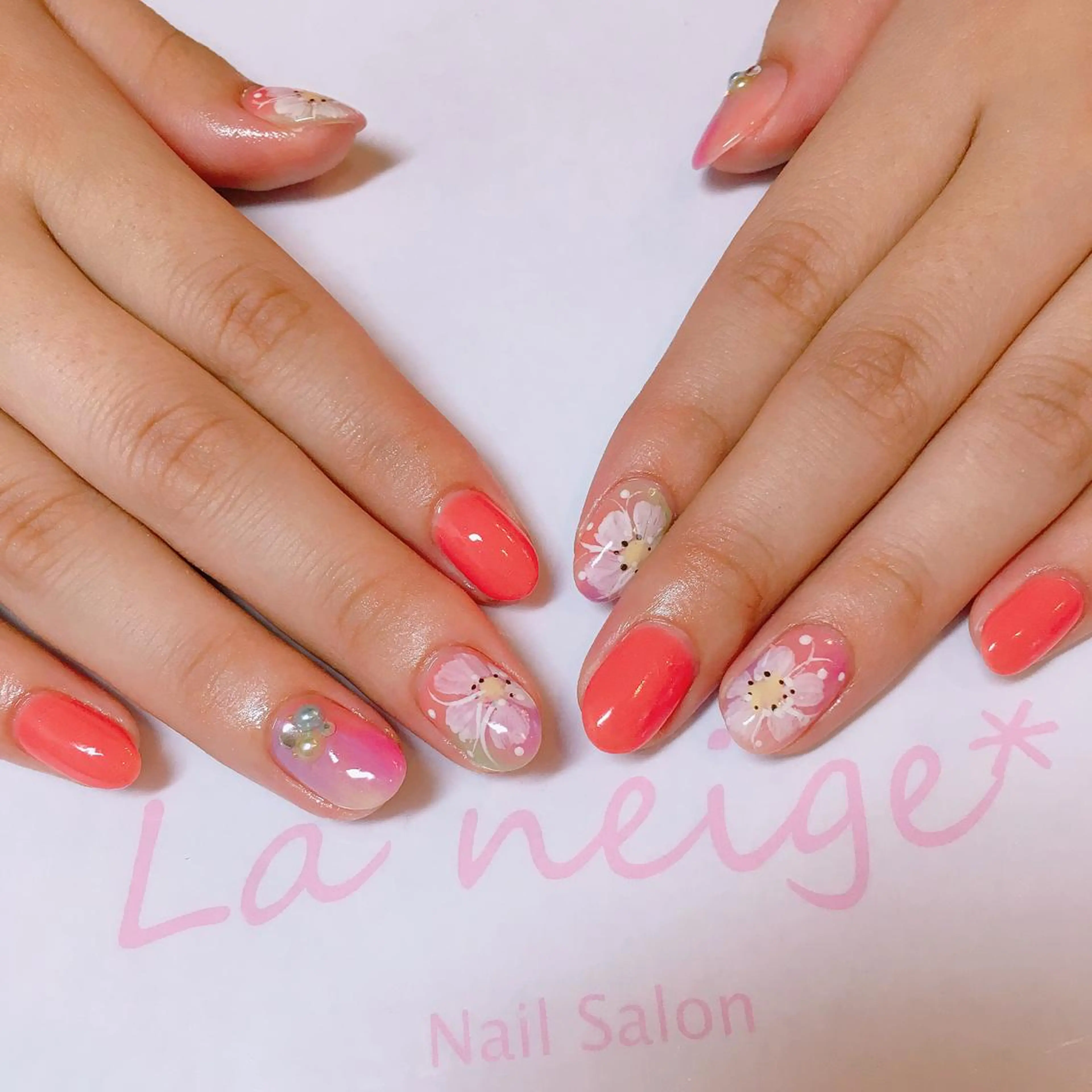 ネイル La neige* yuki 🥯🍑のネイルデザイン