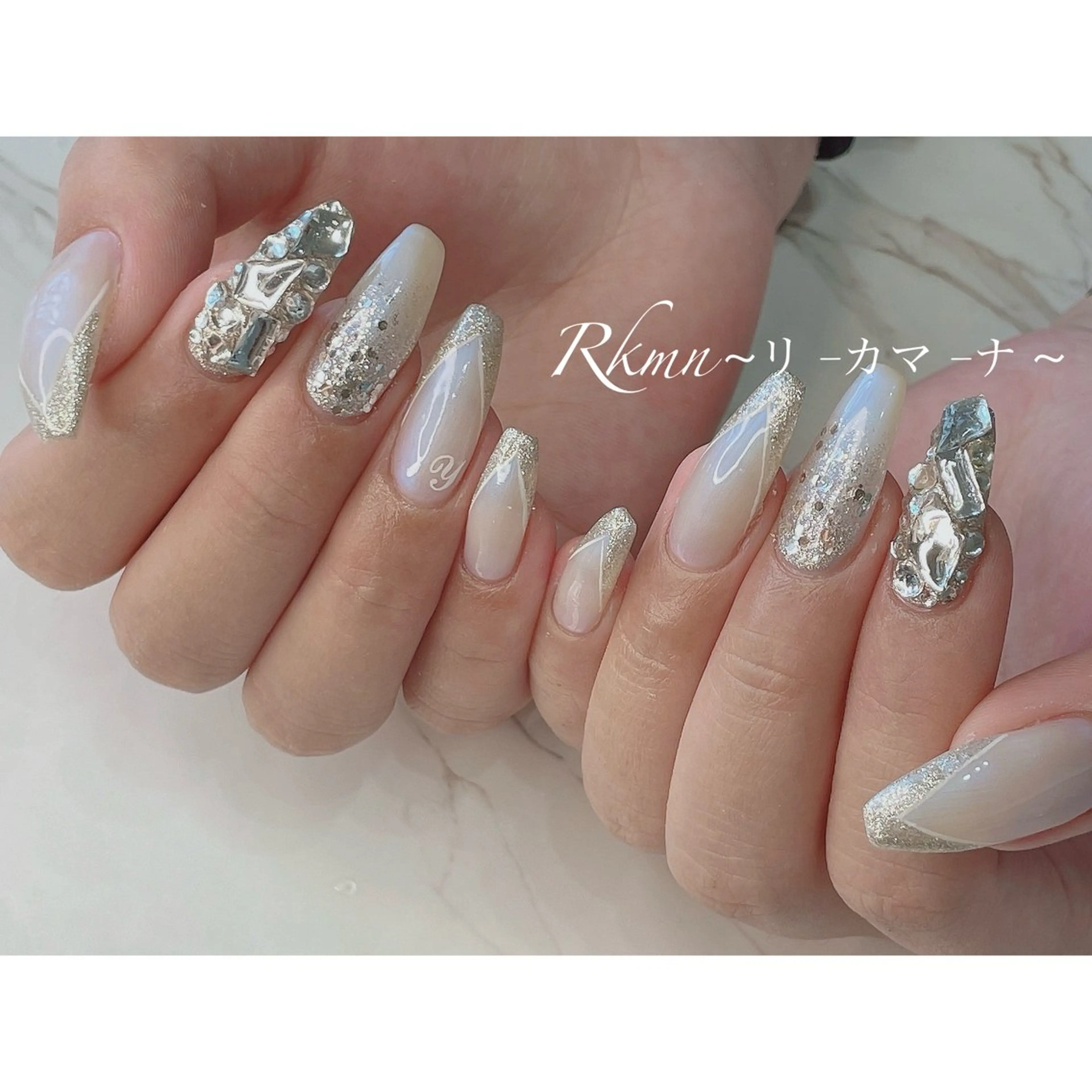 ネイル アートネイル オーロラネイル フレンチネイル ラメ(グリッター) 持ち込み ハンドネイル フットネイル ハンドケア Rkmn ~リ-カマ-ナ~のネイルデザイン