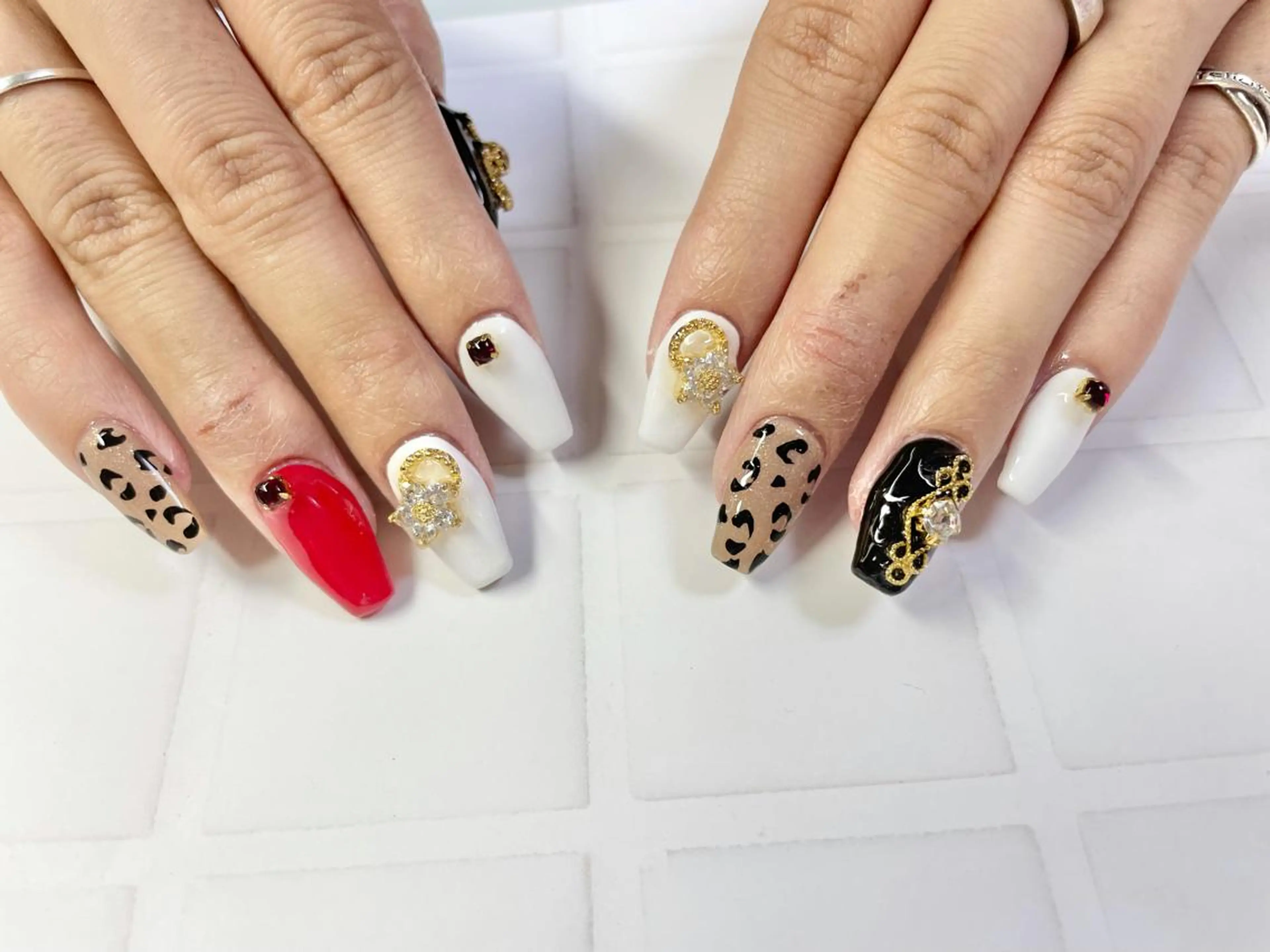 ネイル スカルプネイル Y's nailのネイルデザイン