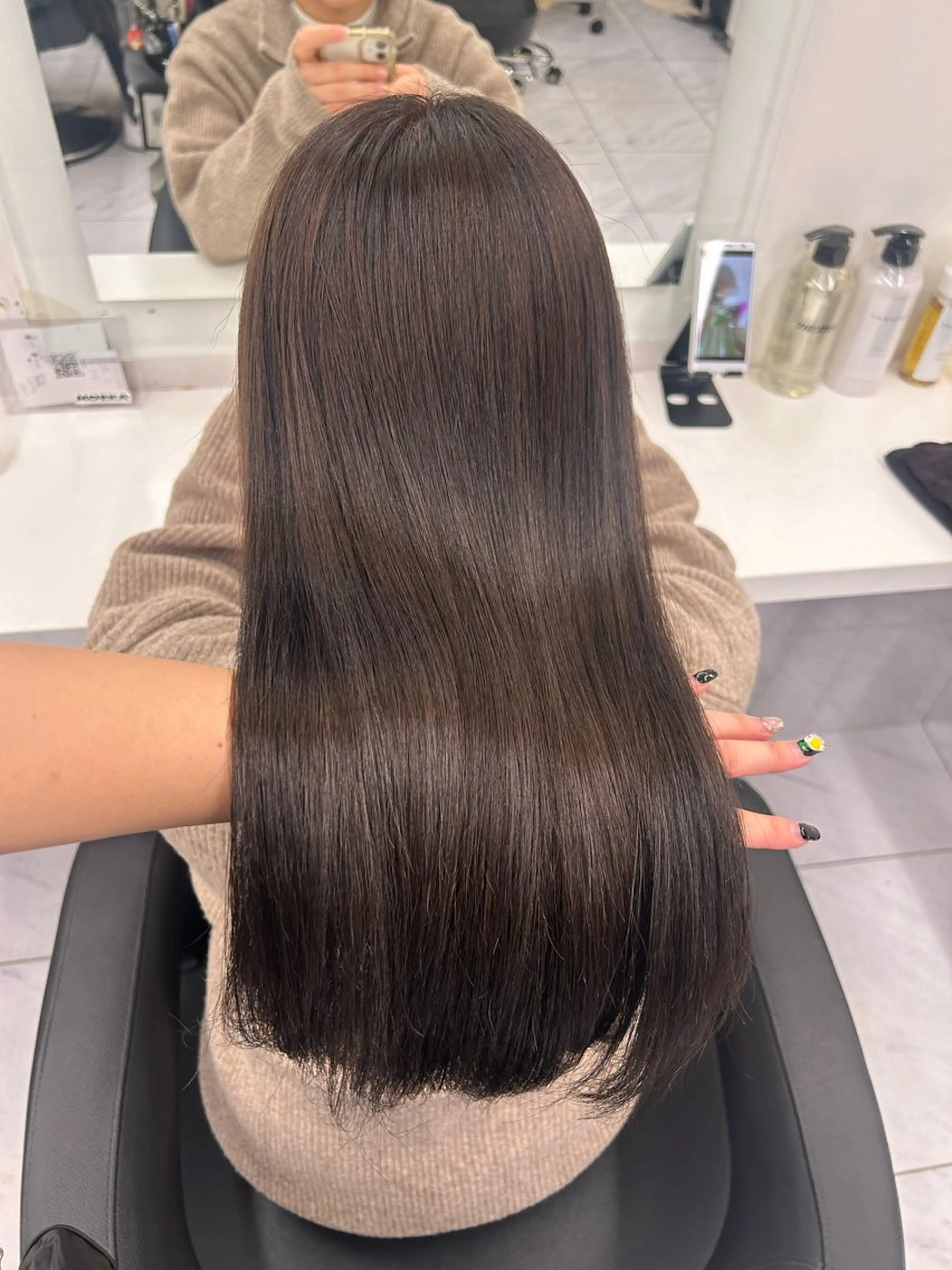 カラー 透明感ベージュ🤎 ナチュラルレイヤーのヘアスタイル