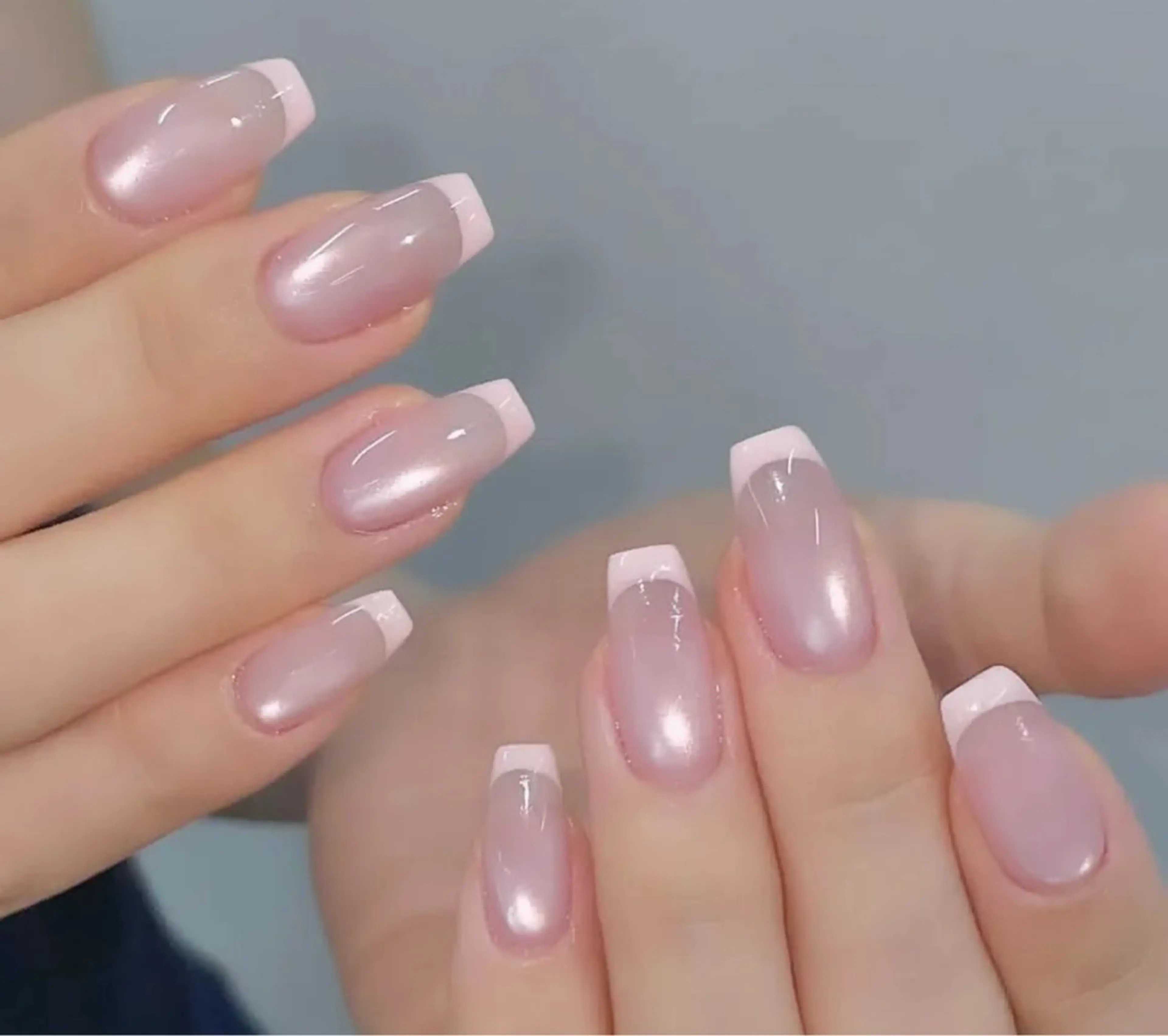 ネイル ハンドネイル 🎀PG🩵 ネイルサロンのネイルデザイン