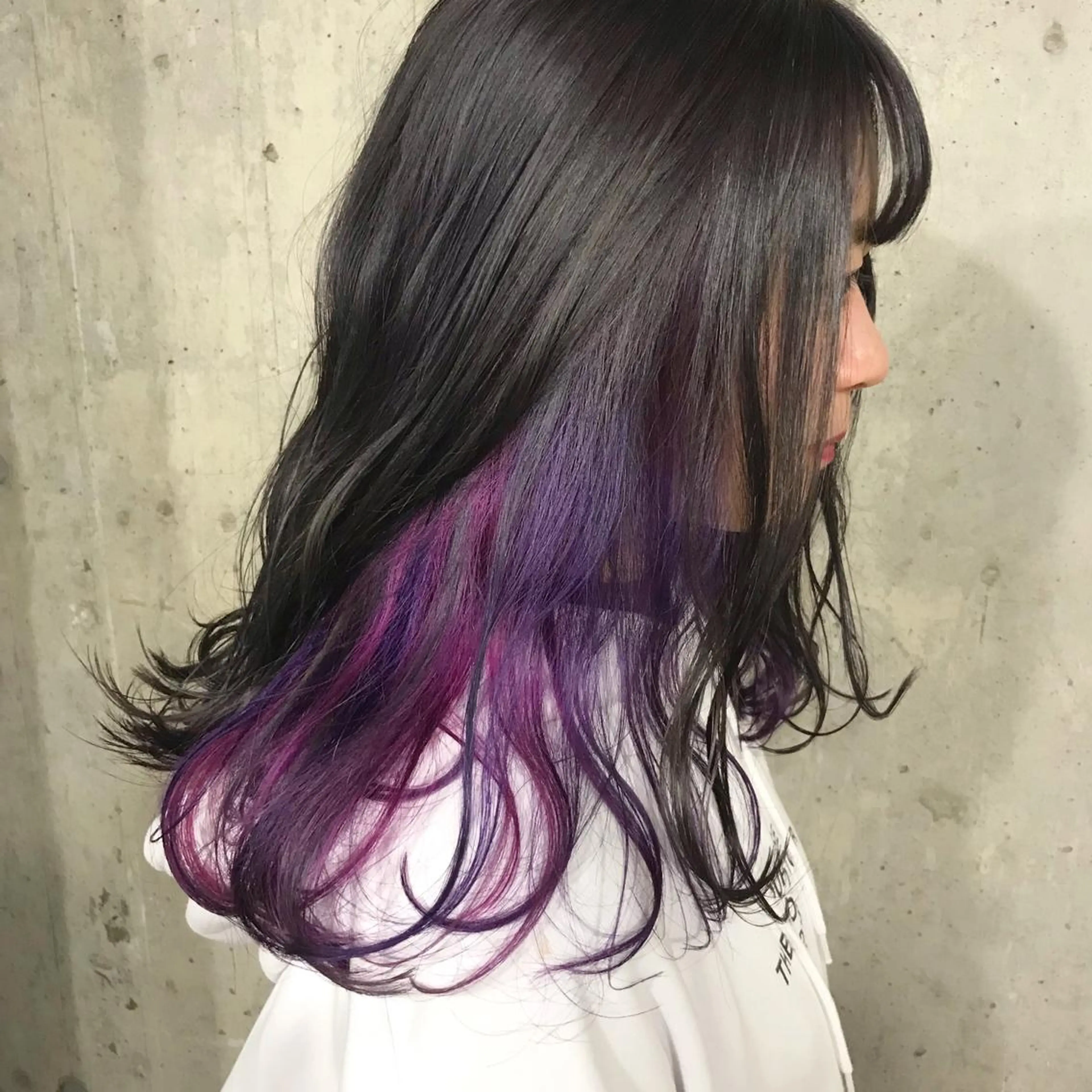 セミロング カラー パーマ ヘアアレンジ メンズ キッズ ネイル マツエク・マツパ メンズインナーカラー インナーカラー サロンドミルク 原宿のヘアスタイル