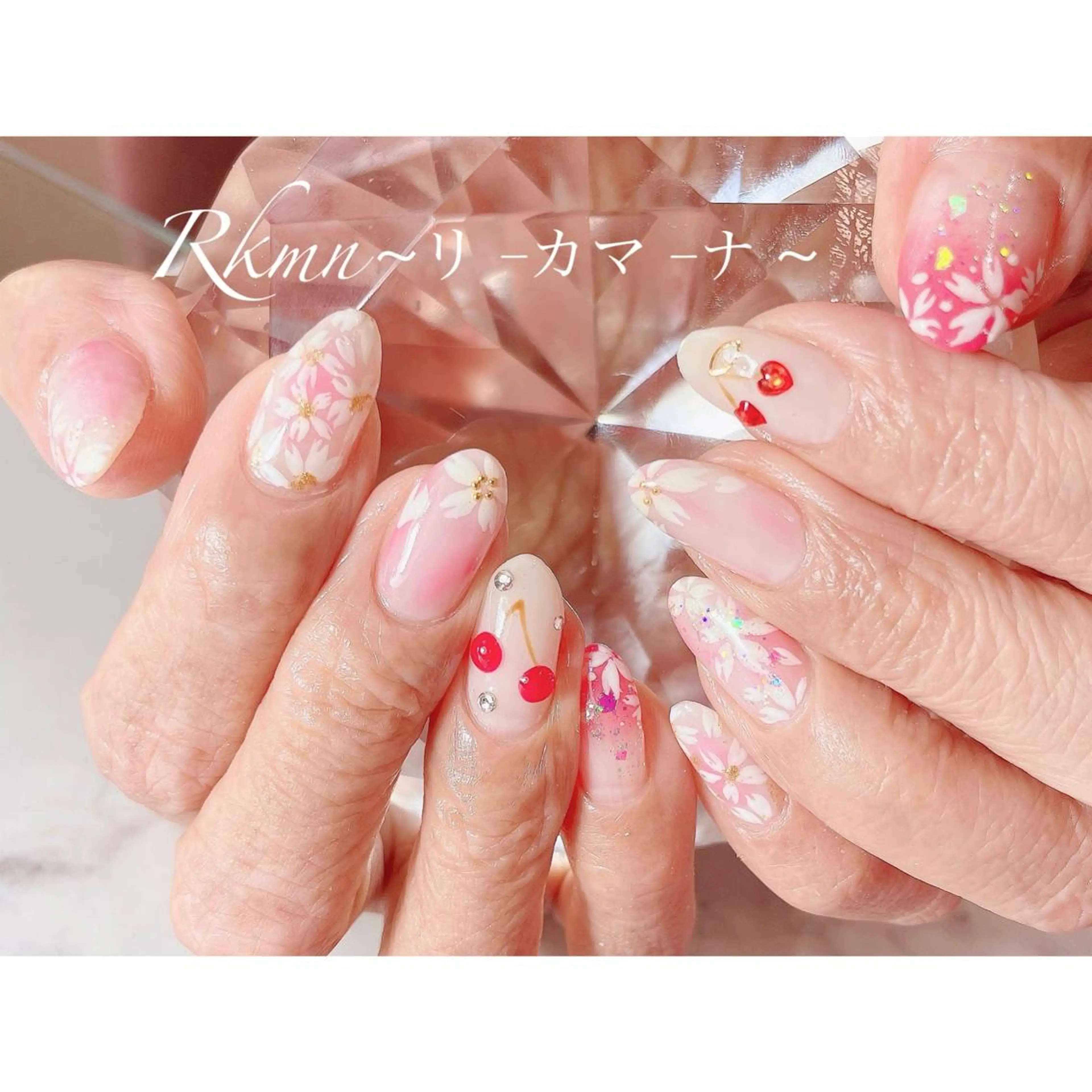 ネイル アートネイル 桜ネイル グラデーション ラメ(グリッター) 春ネイル ハンドネイル フットネイル ハンドケア Rkmn ~リ-カマ-ナ~のネイルデザイン