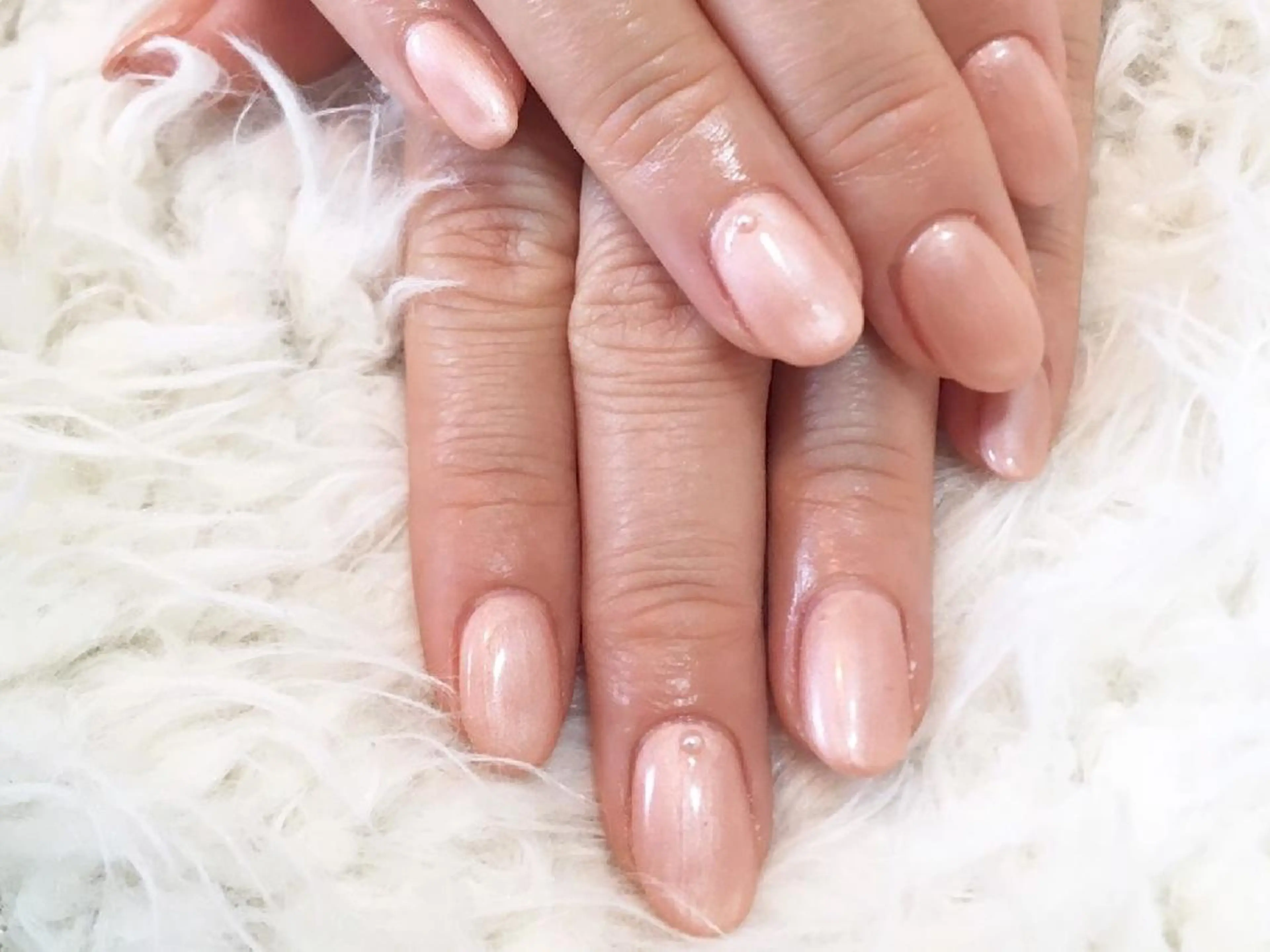 ネイル ストーンネイル 近藤 美春のネイルデザイン