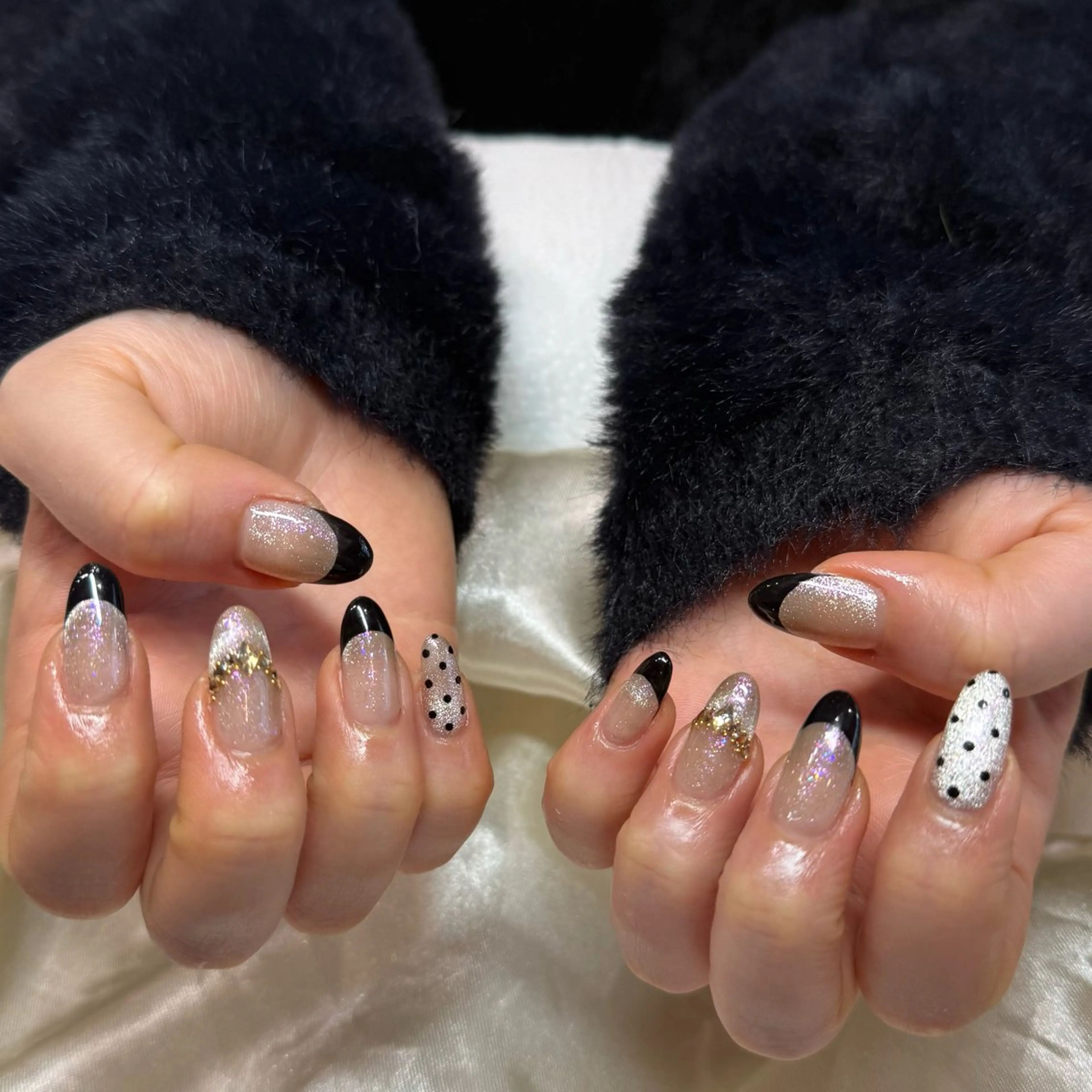 ネイル アートネイル フレンチネイル マグネットネイル マグネットフレンチ ハンドネイル Roy心斎橋 石川のネイルデザイン