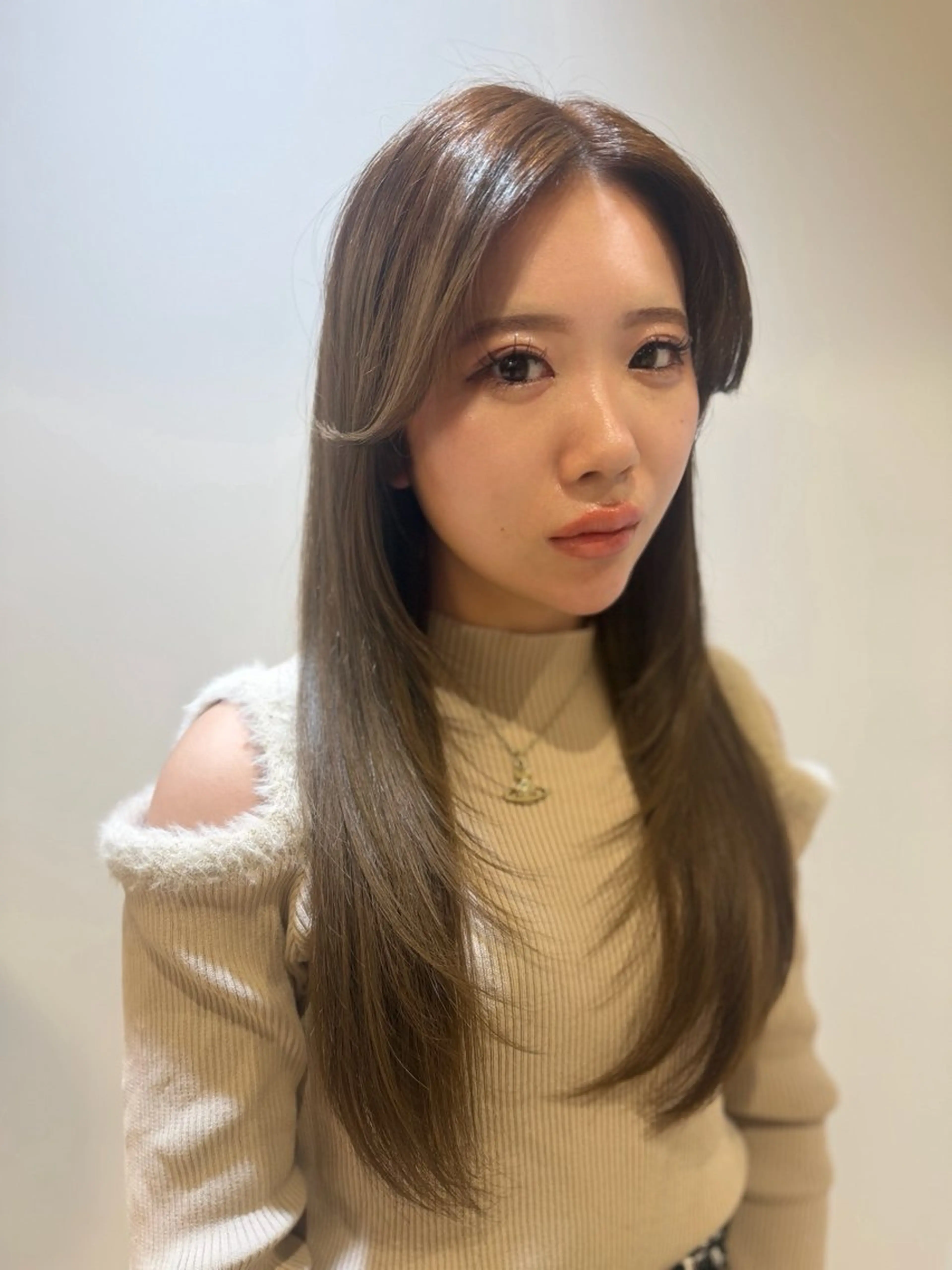 ロング カラー カット ヘアカラー トリートメント 髪質改善/縮毛矯正 /ブリーチ矯正/岡部のヘアスタイル