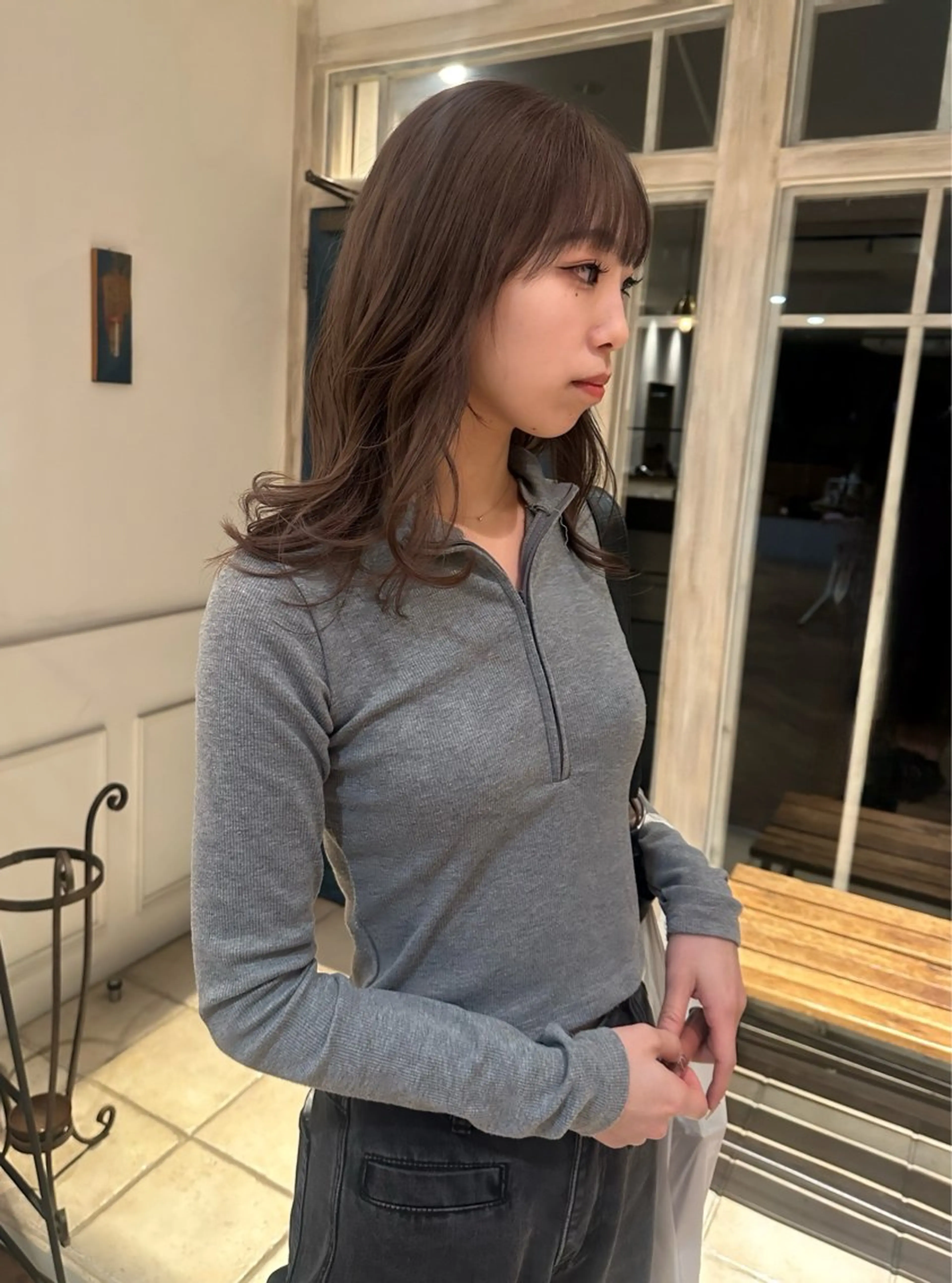 ミディアム カラー グレージュ Manaka🟤 今泉　Musiiikのヘアスタイル