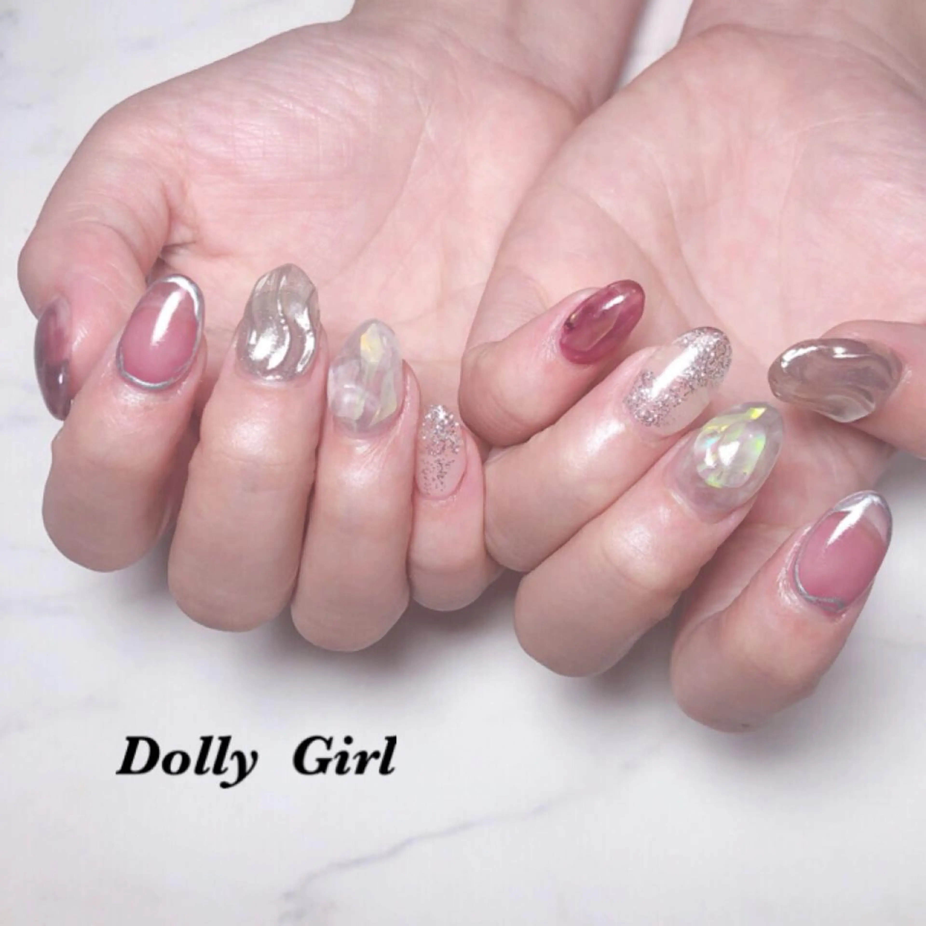 ネイル 個室ネイルサロンDolly  Girl〜ドーリーガール〜所属・DollyGirl KYOKOのネイルデザイン
