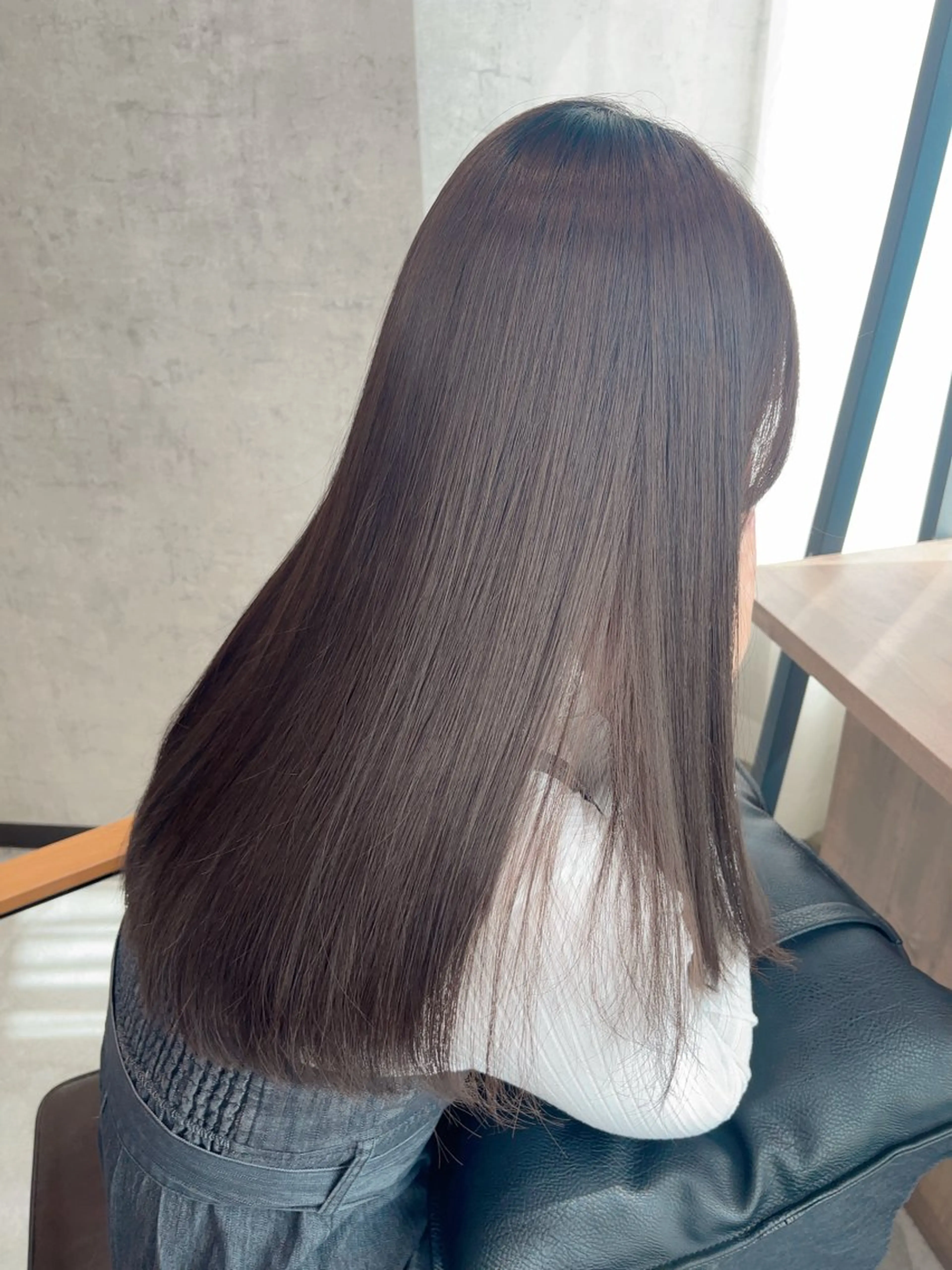 ロング KAEDE🎀 ジャニオタ美容師のヘアスタイル