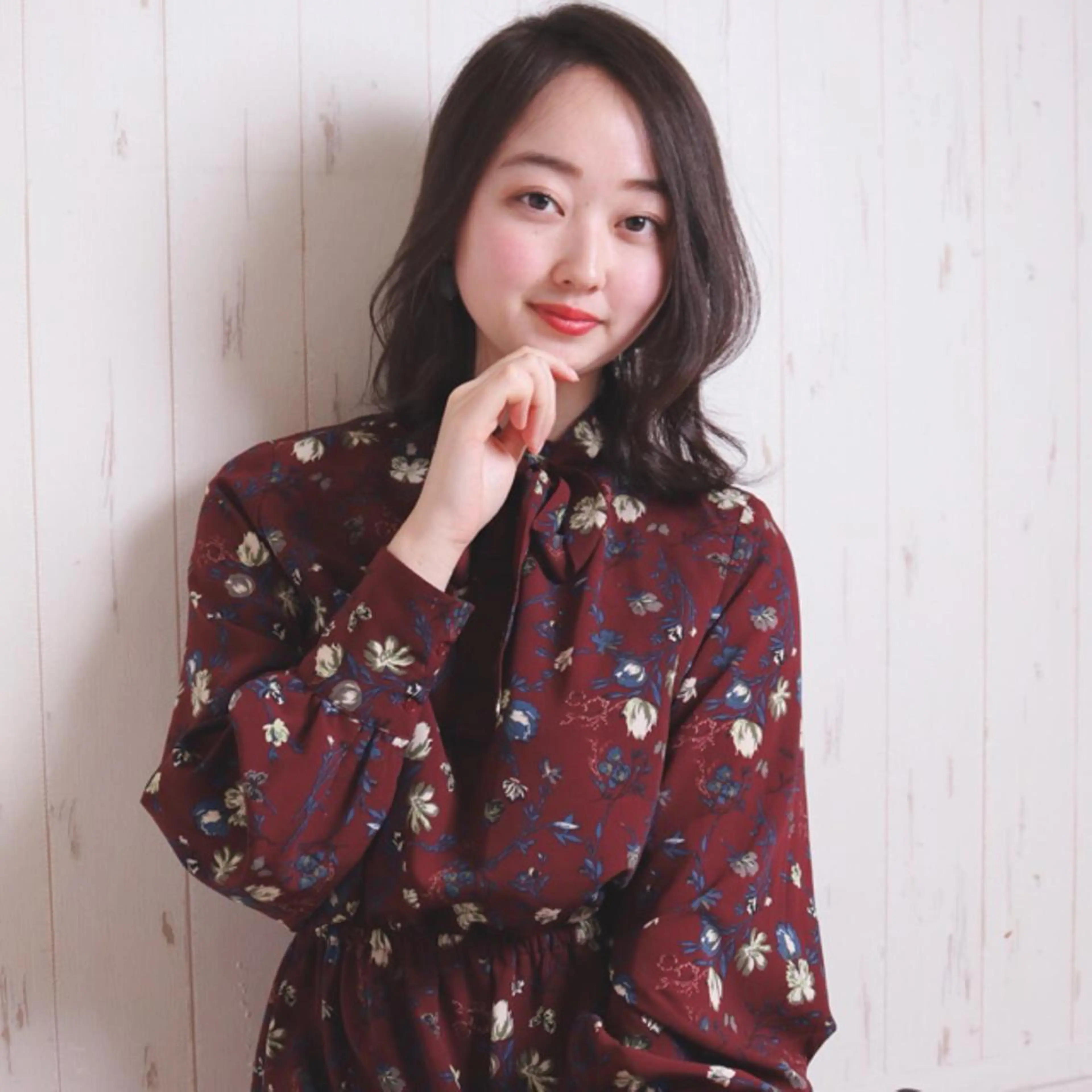 ミディアム カラー KAIzen. tomoのヘアスタイル