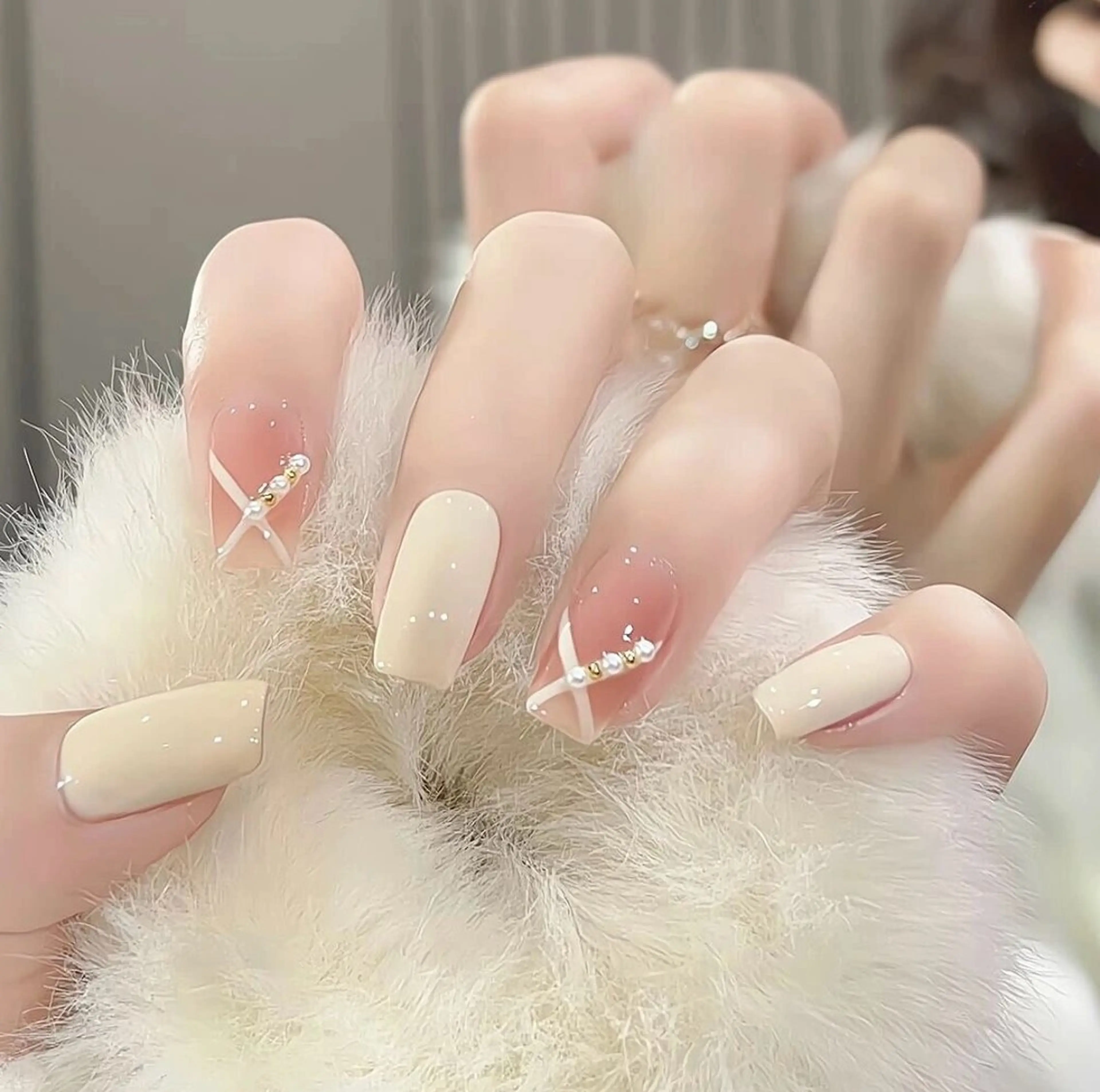 ネイル ハンドネイル ハンドケア モナ& あきのネイルデザイン