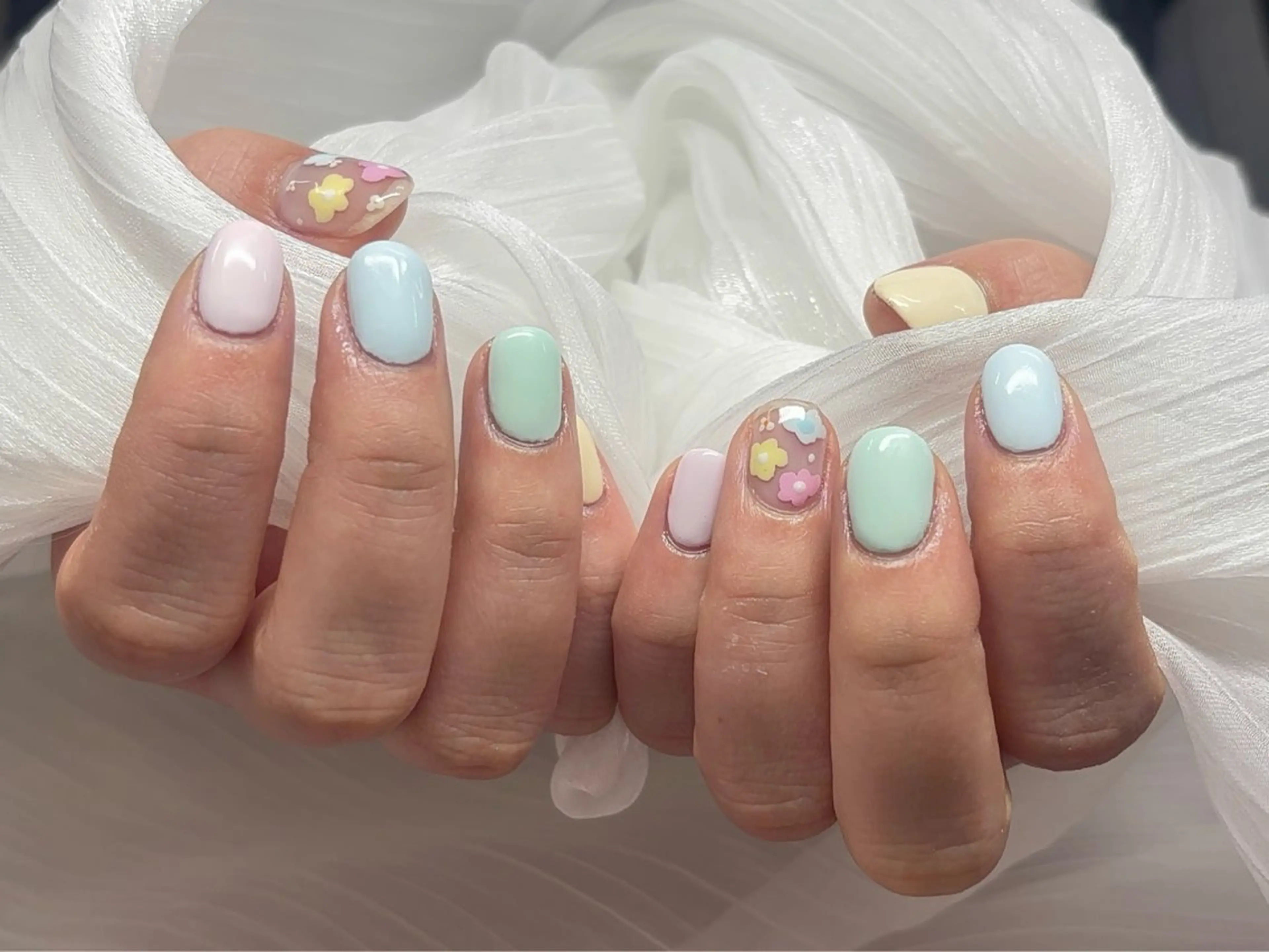 ネイル パステルネイル ハンドネイル 小さなビジネスサロン所属・Kanaya Kimiのネイルデザイン