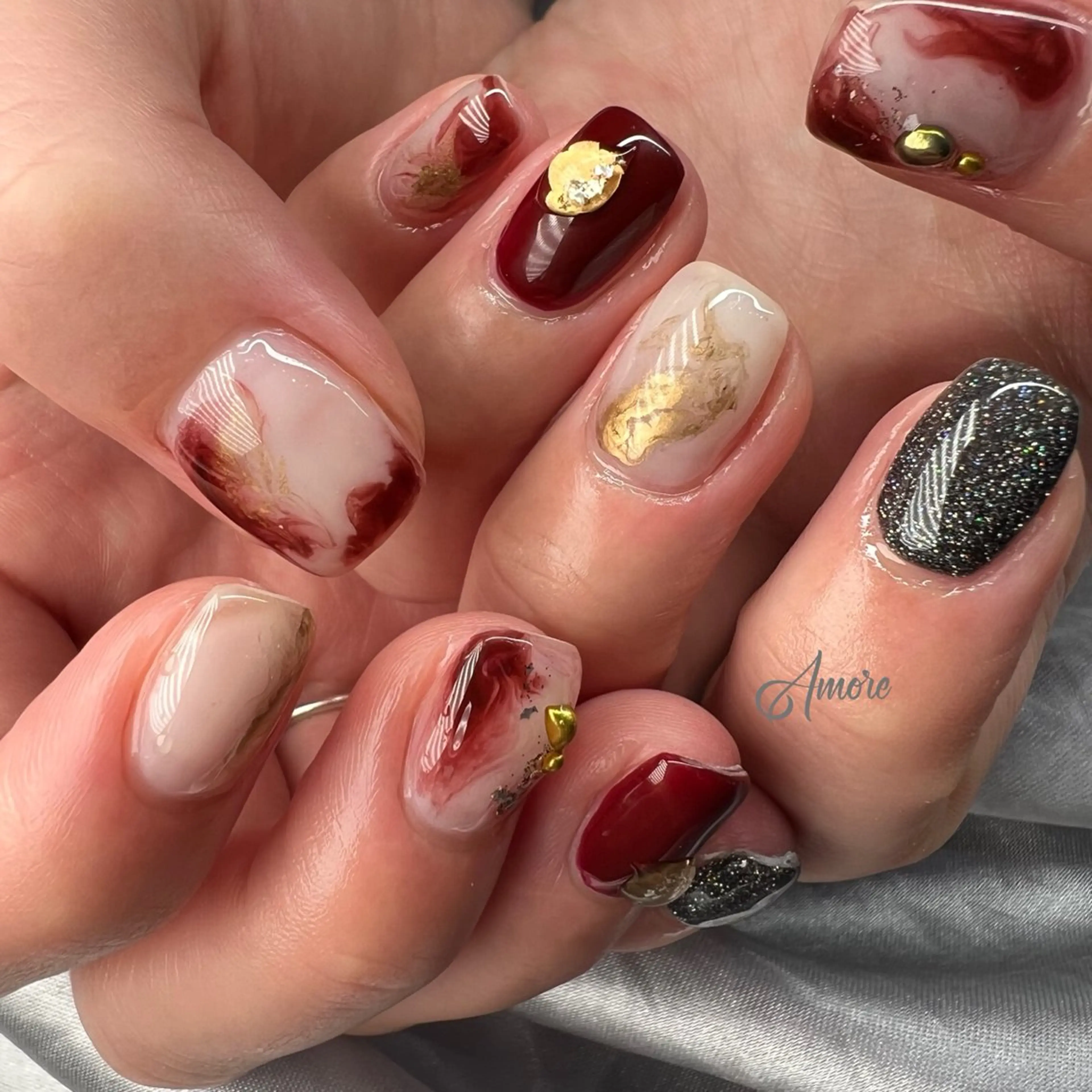 ネイル ジェルネイル キラキラネイル 韓国ネイル パラジェル 冬ネイル You kyehwaのネイルデザイン