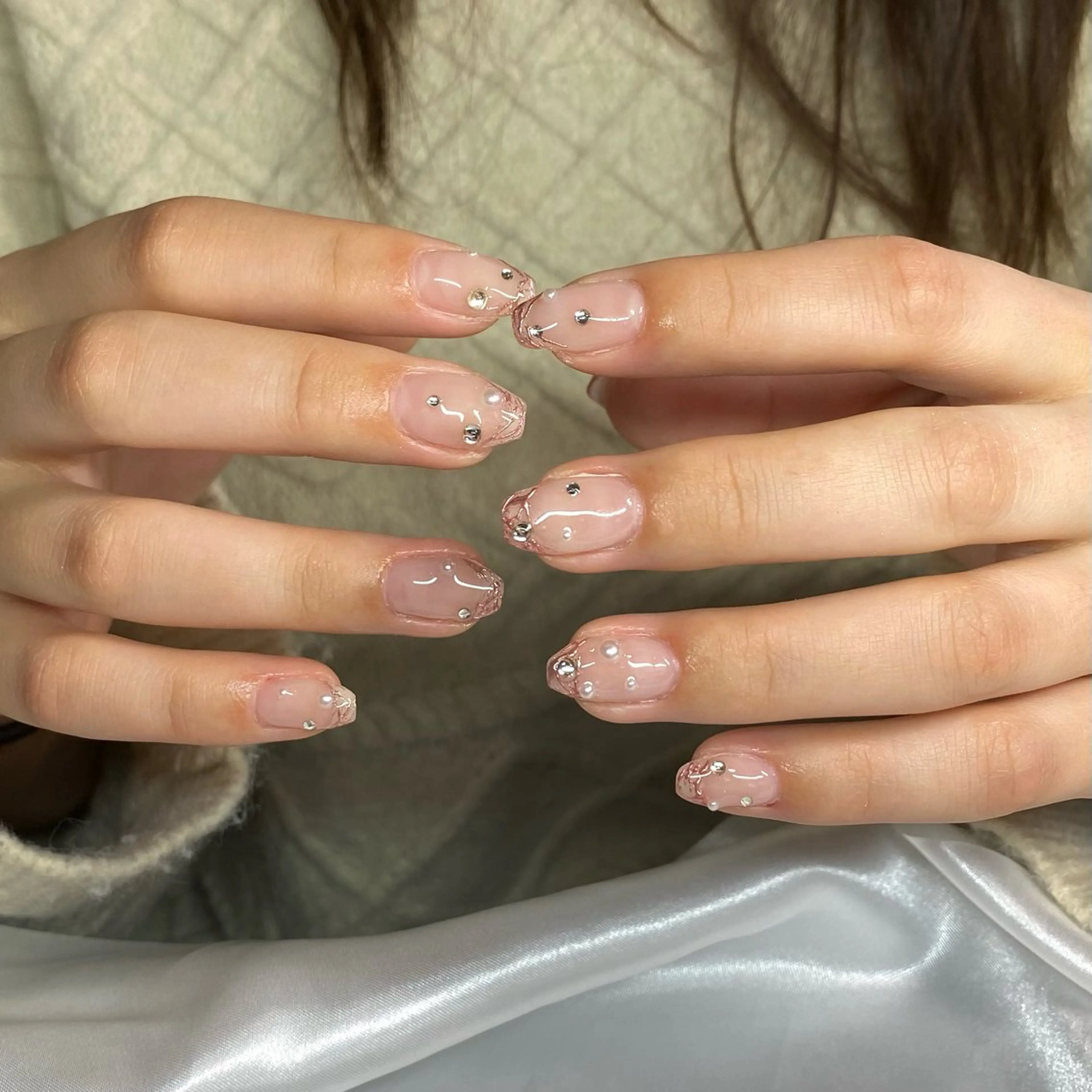 ネイル ハンドネイル デコパーツが得意♪ ネイル/眉毛/エステの眉毛・アイブロウイメージ