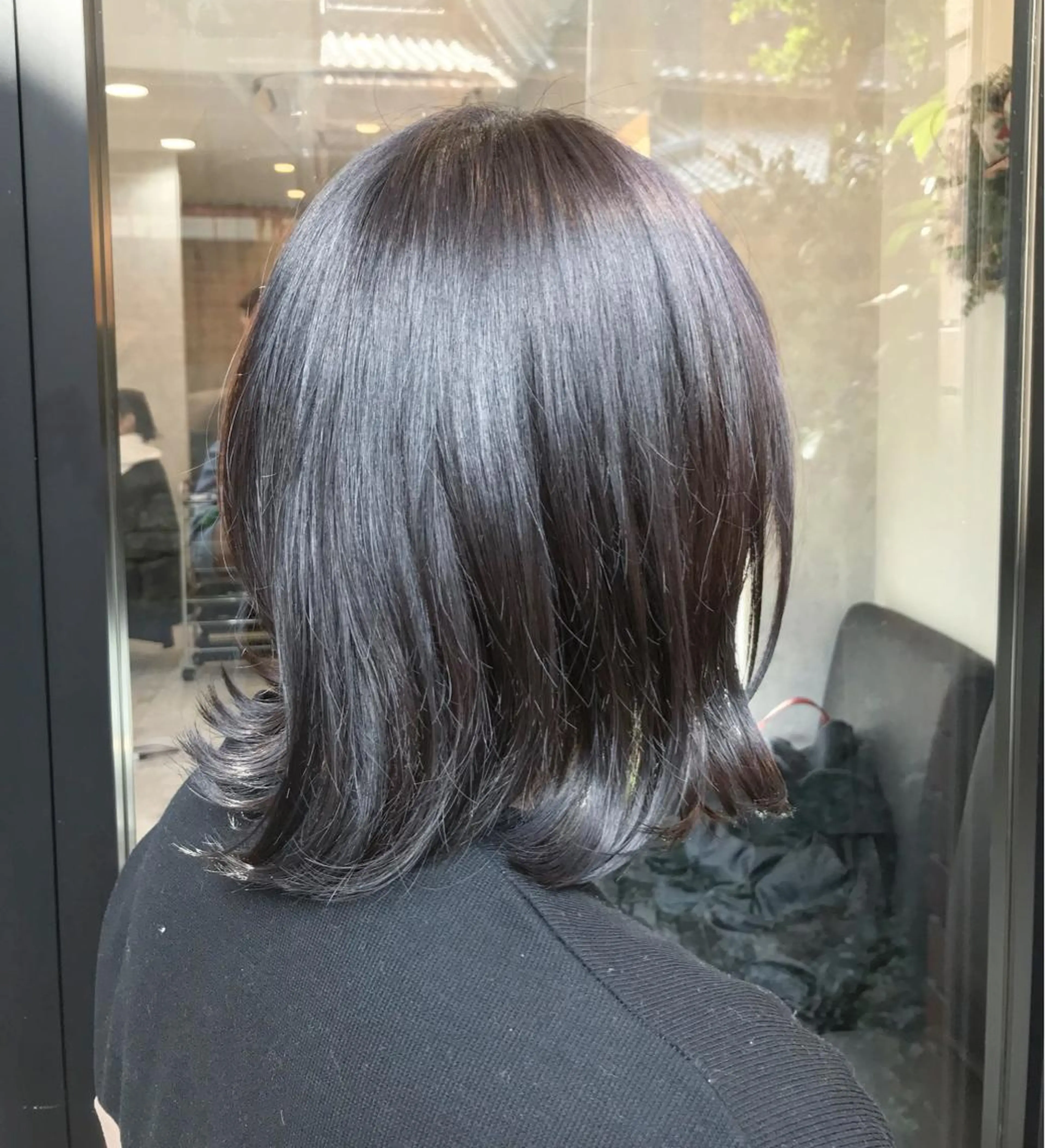 ショート カラー イルミナカラー ショートヘア エイト ウメダのヘアスタイル