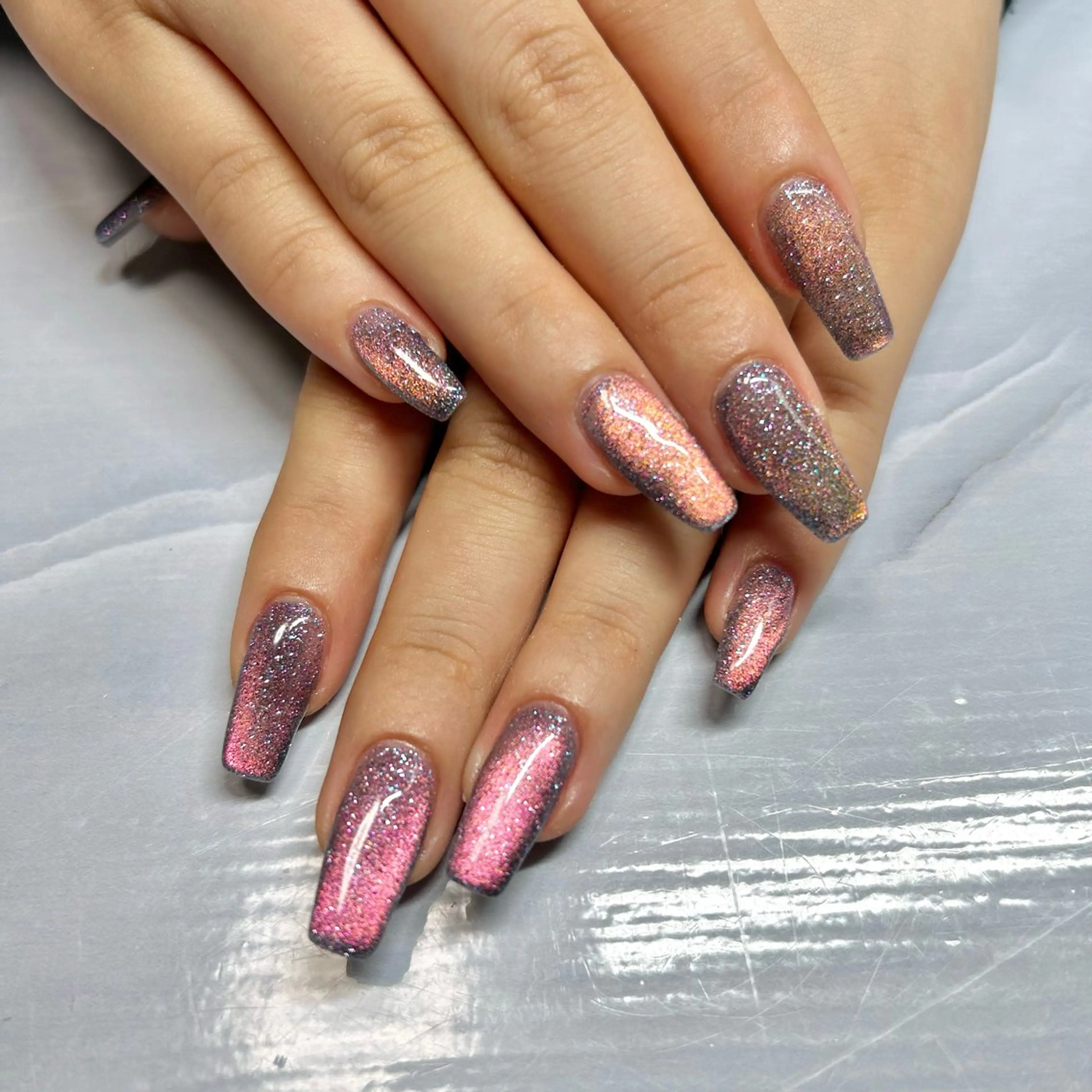 ネイル genie_by_JVC所属・geniebyJVC ジニンのネイルデザイン