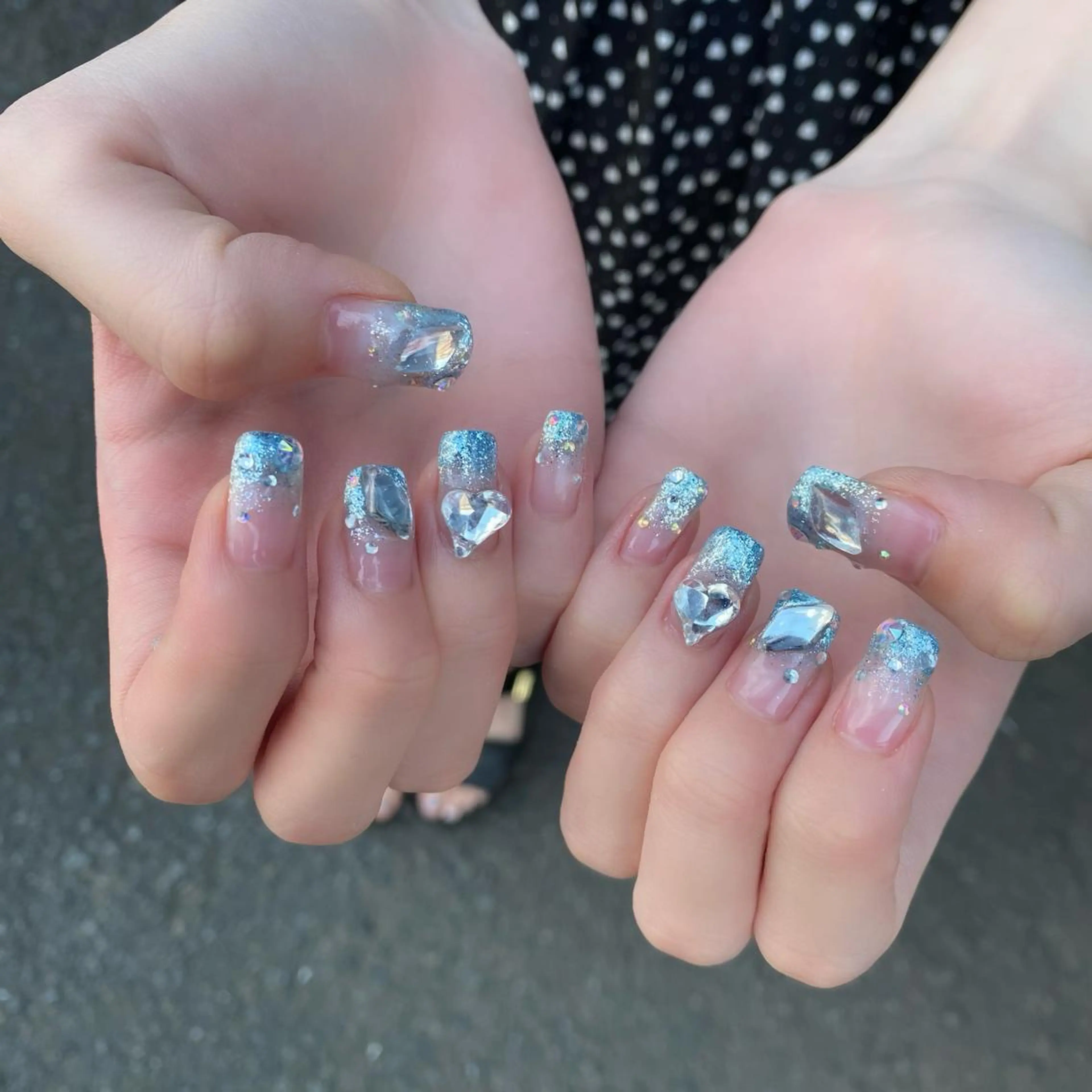 ネイル グラデーション ハート ラメ(グリッター) ラメグラデーション Salon Ｋのネイルデザイン