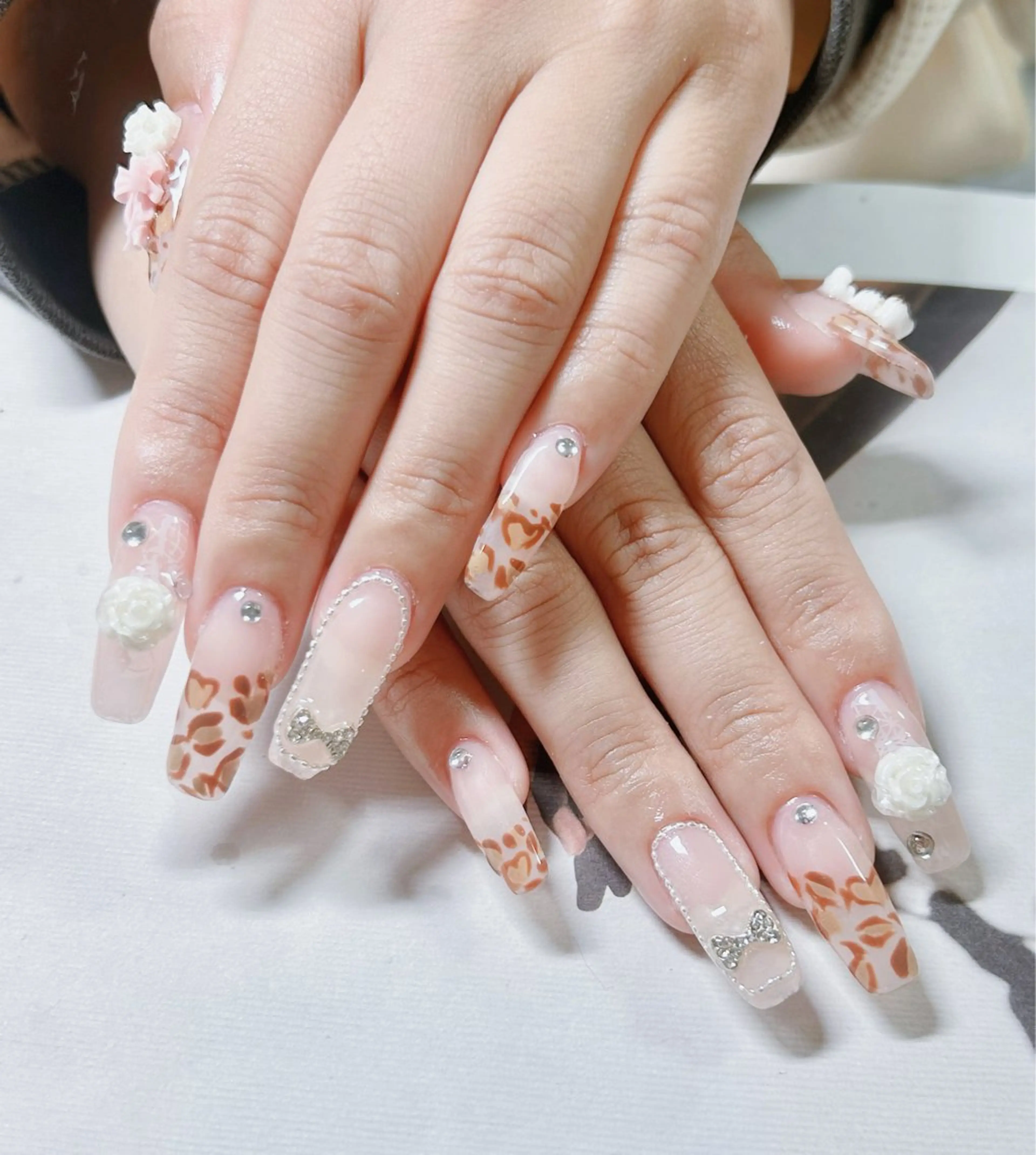 ネイル ハンドネイル コウ ヨウのネイルデザイン