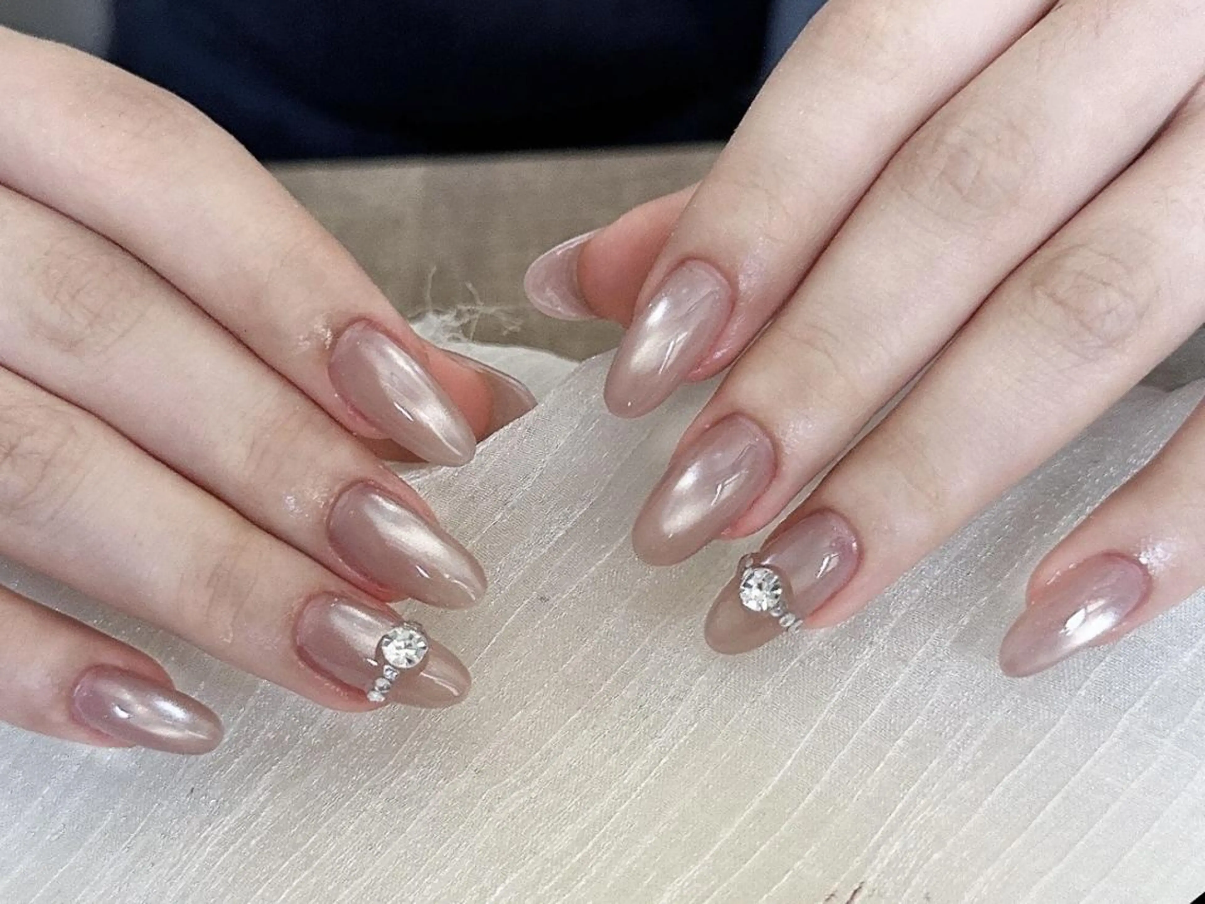 ネイル チークネイル 長さ出し フレンチネイル グラデーション マグネットネイル ハンドネイル ハンドケア ⭐️Syu Rei⭐️のネイルデザイン