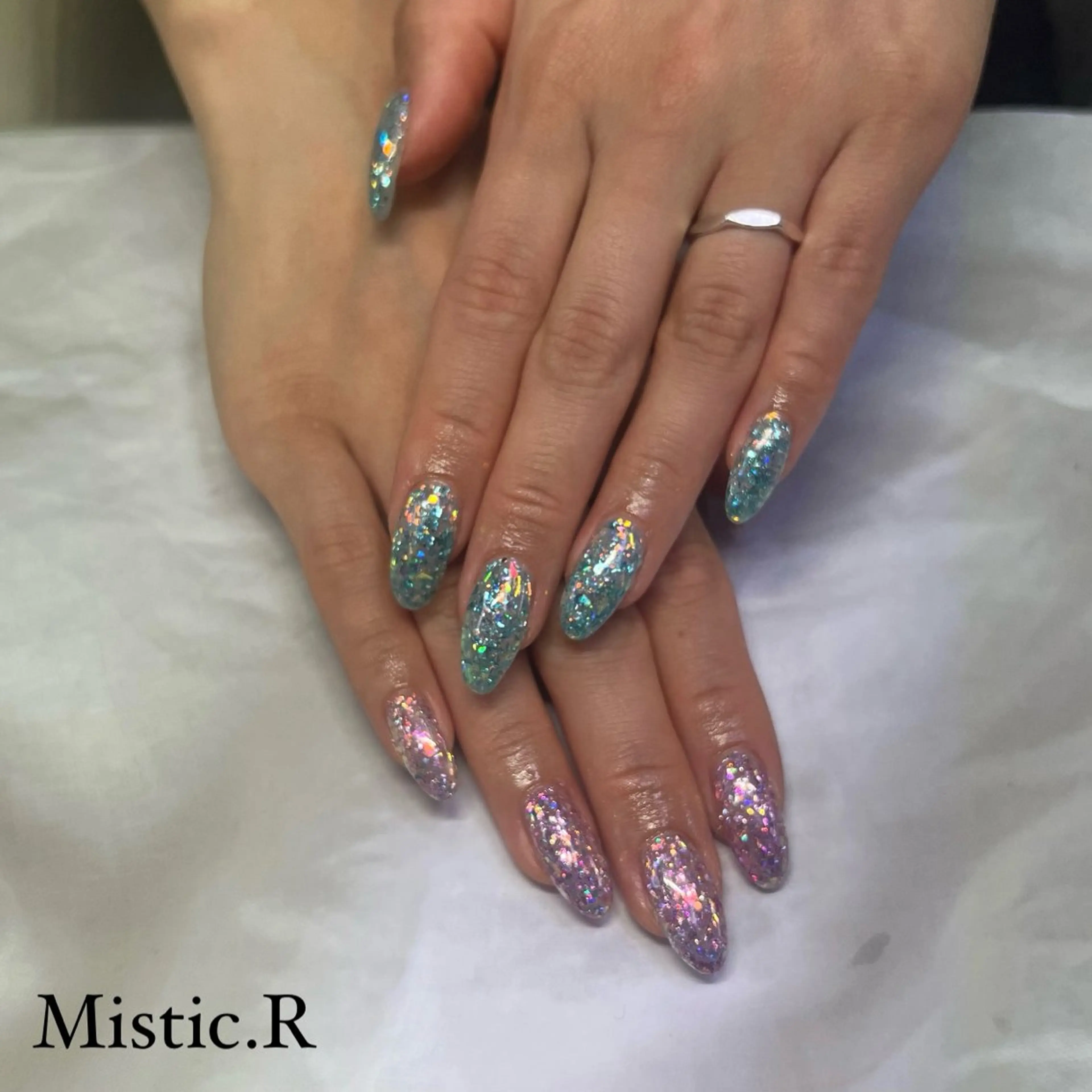 ネイル ハンドネイル Mistic.R 加藤のネイルデザイン