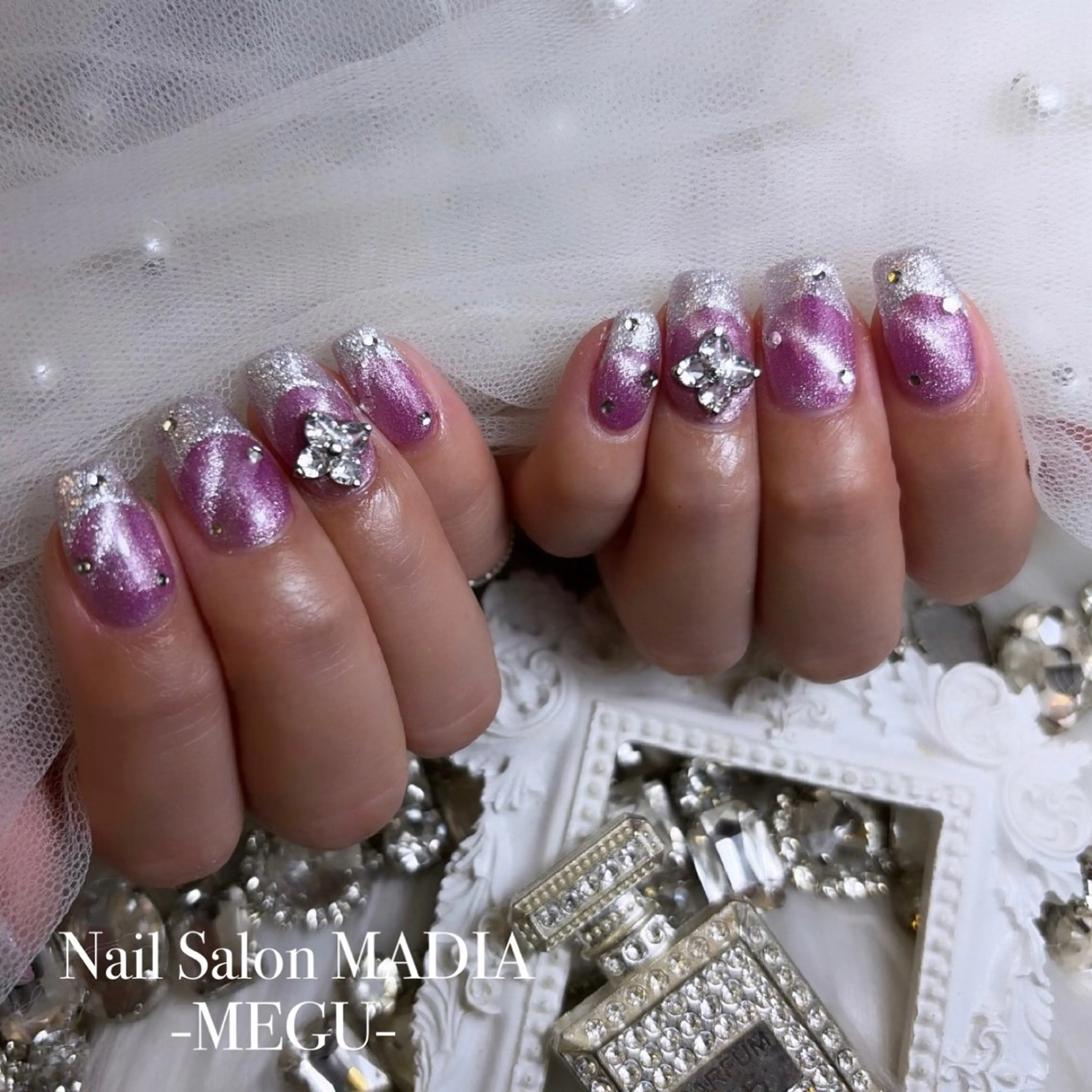 ネイル MADIA藤沢所属・MADIA MEGUのネイルデザイン