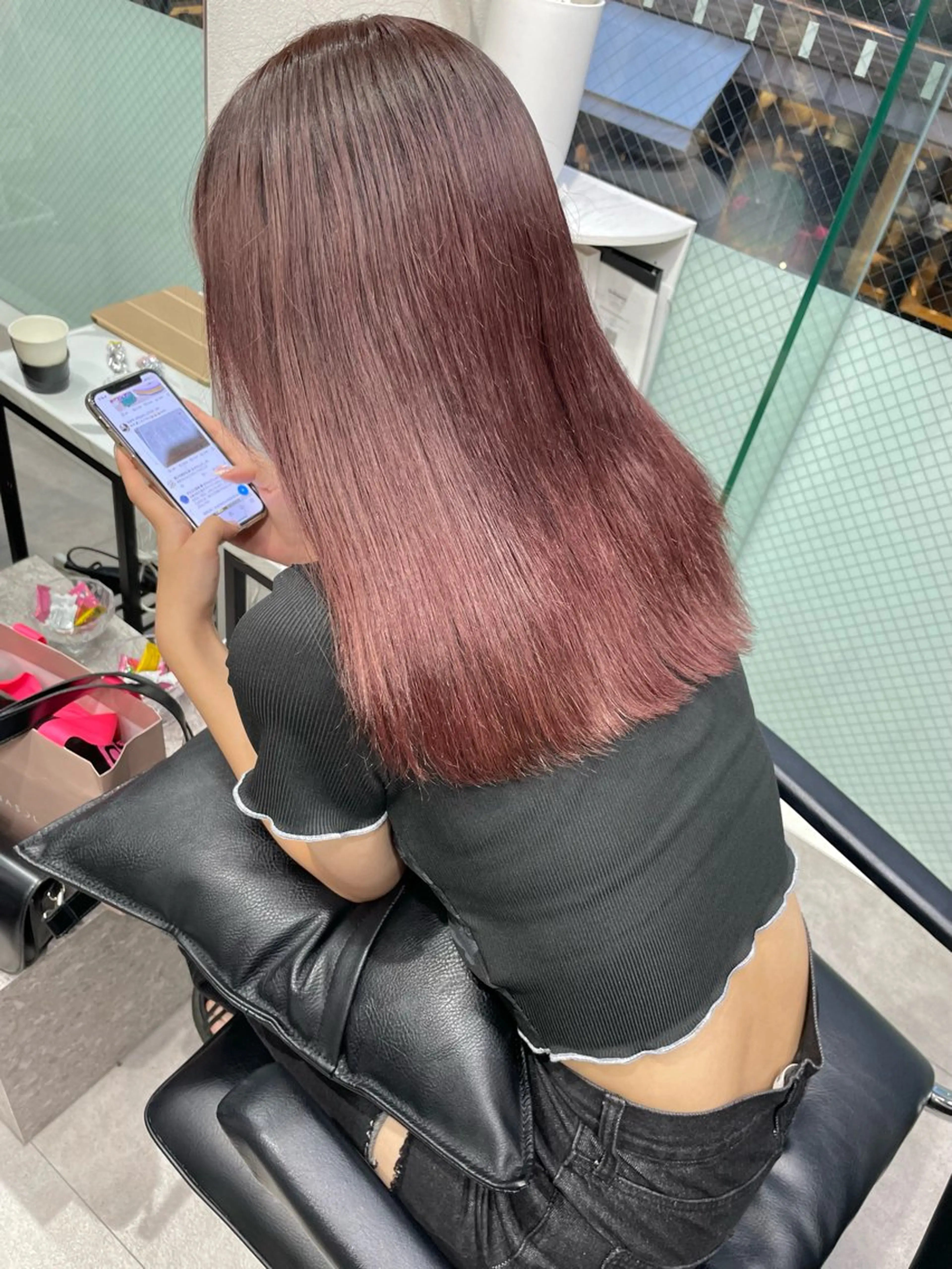 ミディアム 🌸インナーカラー 🌸藤井春華のヘアスタイル