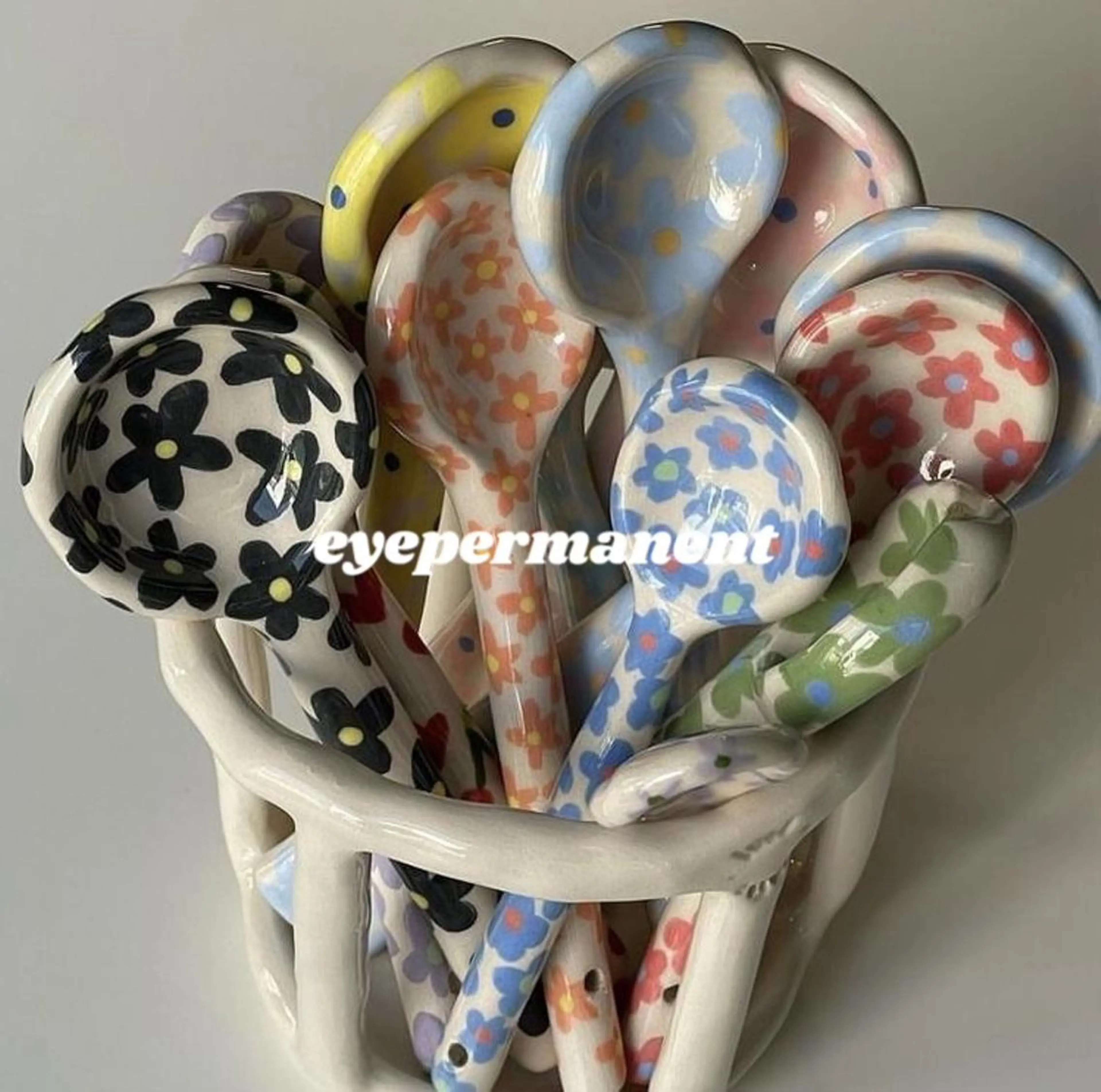 マツエク・マツパ マツパ mona 🎀韓国まつパ/眉毛のマツエク・マツパデザイン