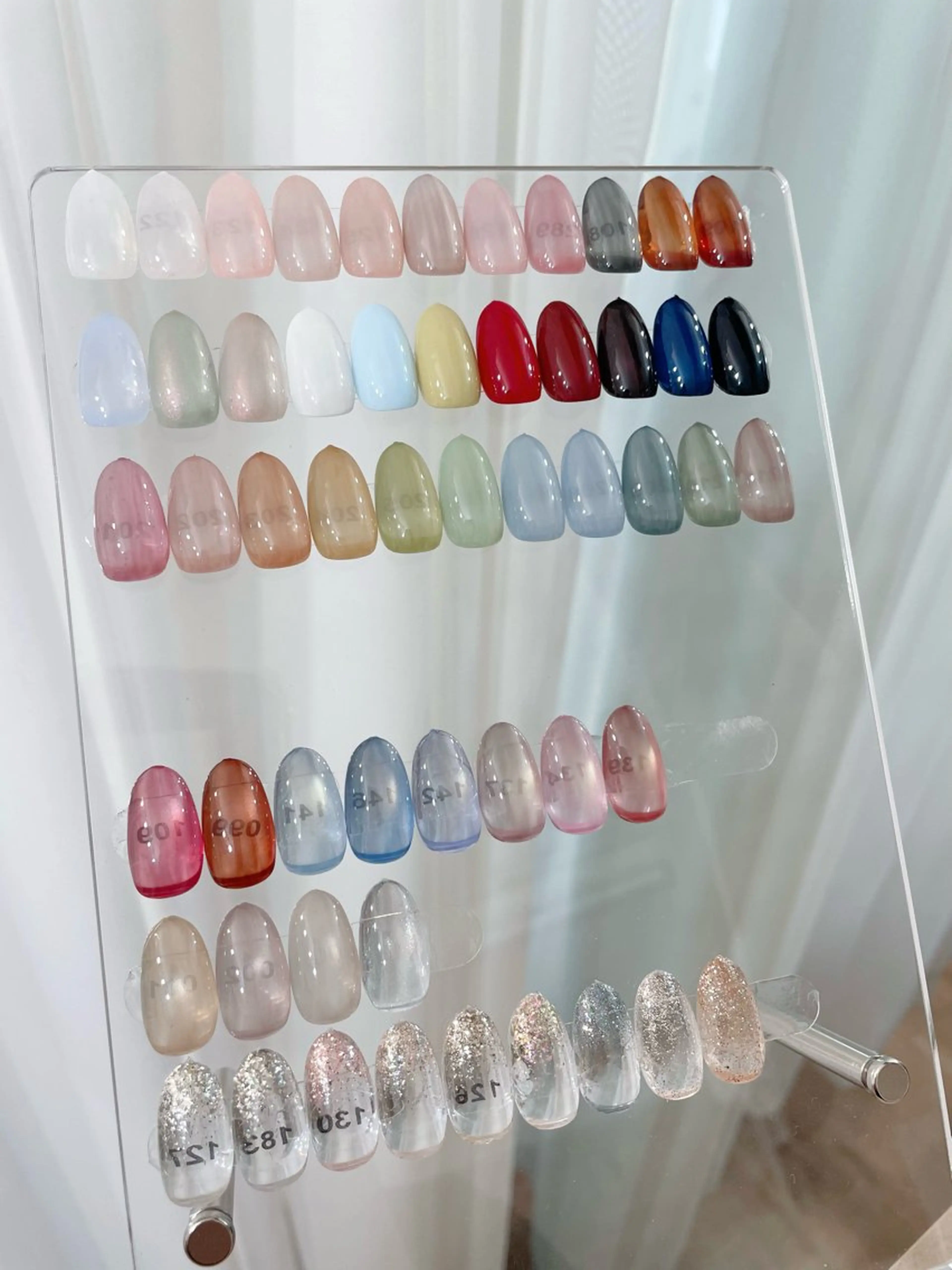 ネイル ハンドネイル hitomi 浅草ネイルのネイルデザイン