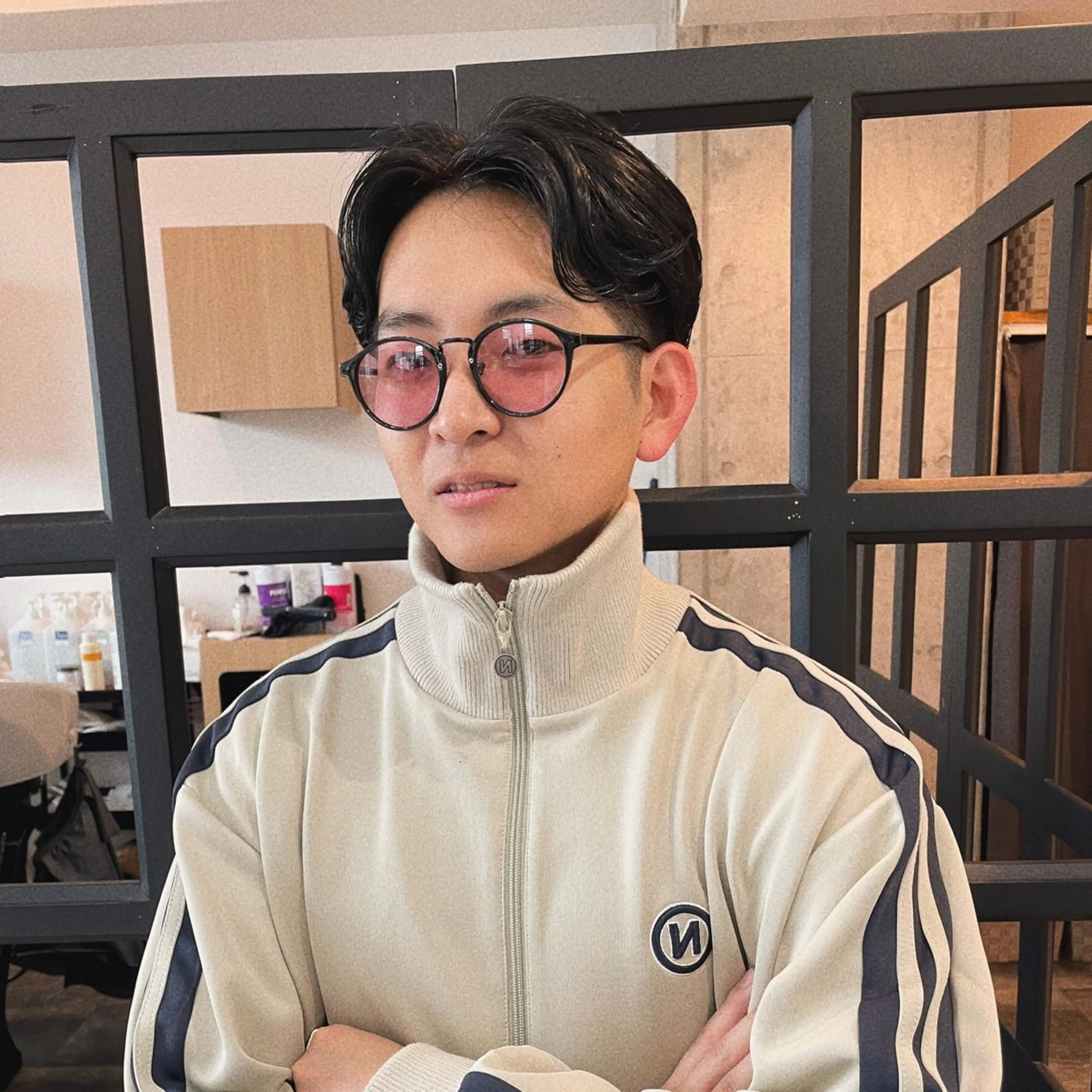 ショート パーマ メンズ センターパート メンズパーマ メンズショート ショートヘア ニュアンスパーマ カット パーマ 堀江将太朗/恵比寿/ メンズカットのヘアスタイル