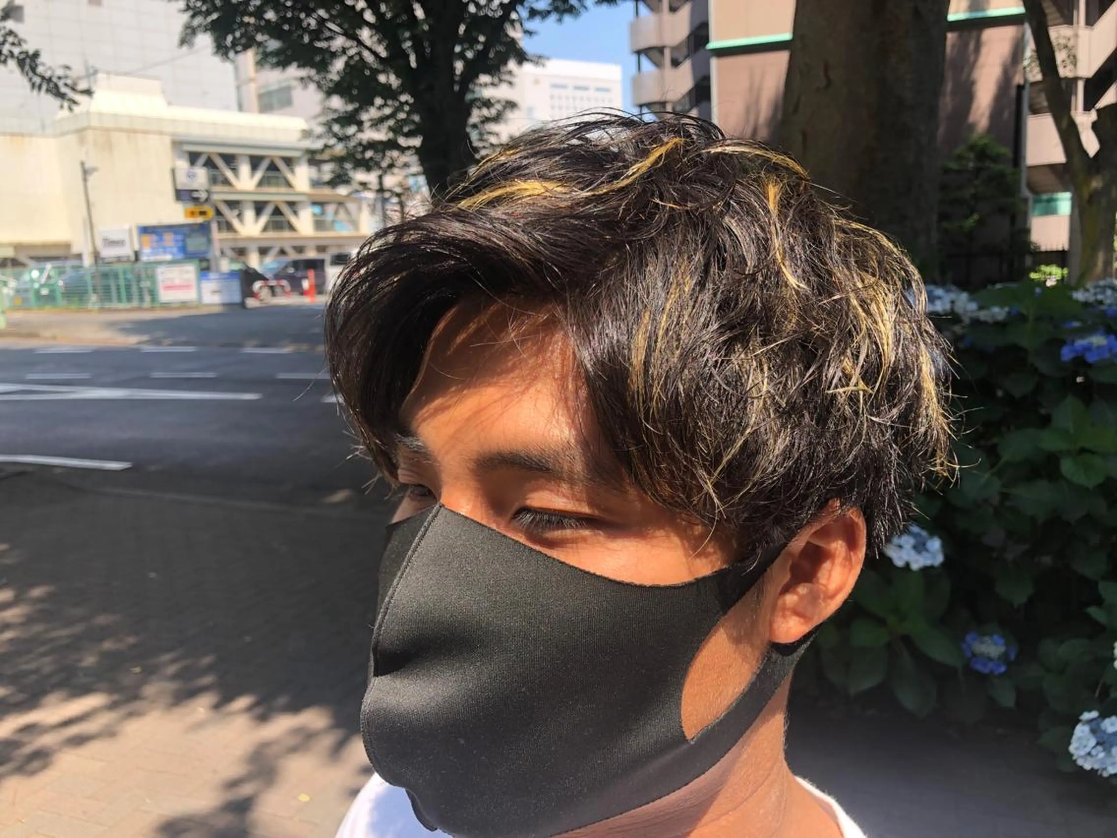 ショート カラー パーマ メンズ メンズハイライト メンズパーマ ハイライトカラー ハイライト スパイラルパーマ カット ヘアカラー パーマ 韓国風メンズ/毛流れ ヘアなら須田龍世のヘアスタイル