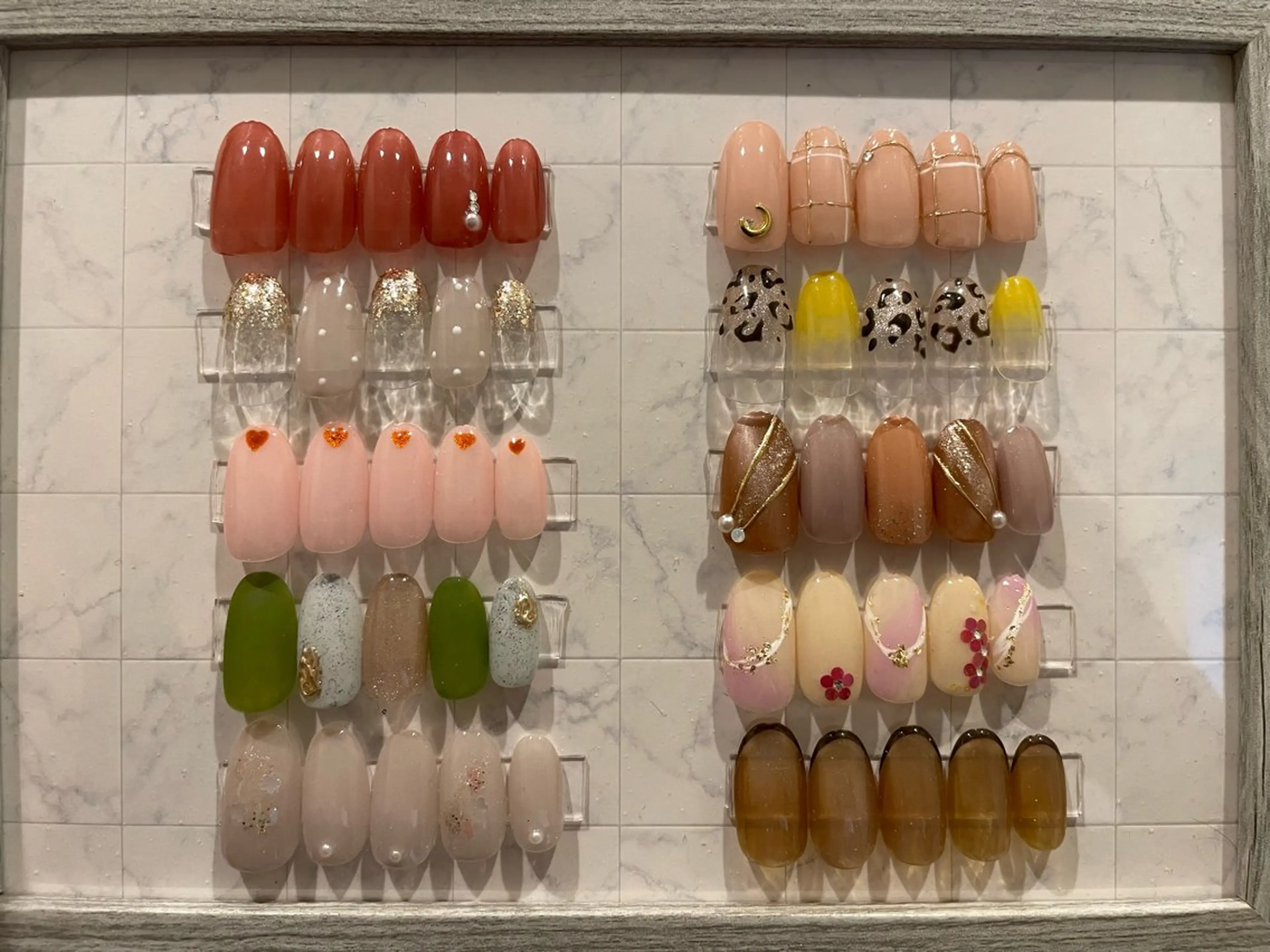 ソフトジェルネイル(オフ+オン)アート120分の写真