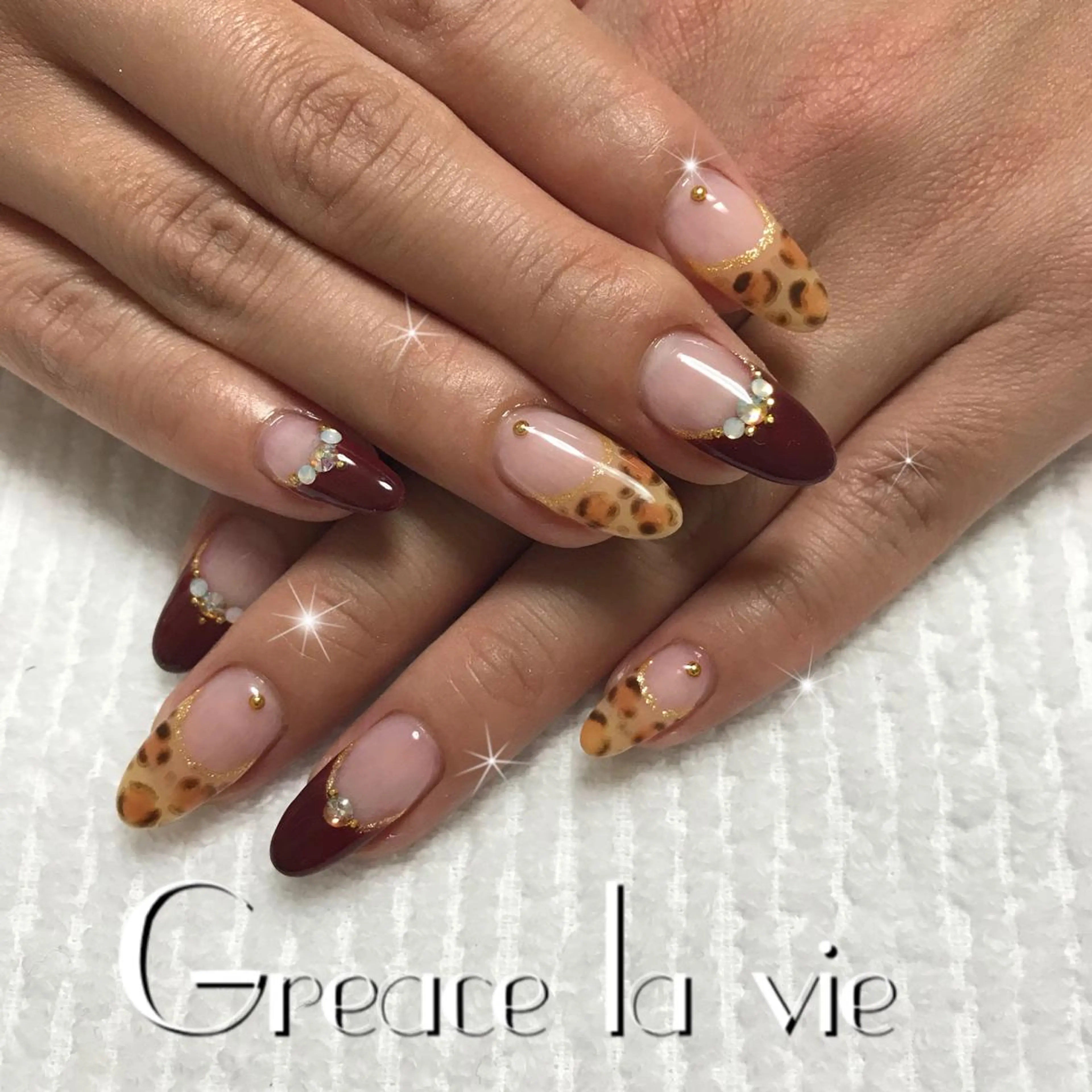 ロング カラー パーマ ヘアアレンジ キッズ ネイル マツエク・マツパ ボルドーカラー ボルドー Greace la vie所属・Greace  la vieのネイルデザイン