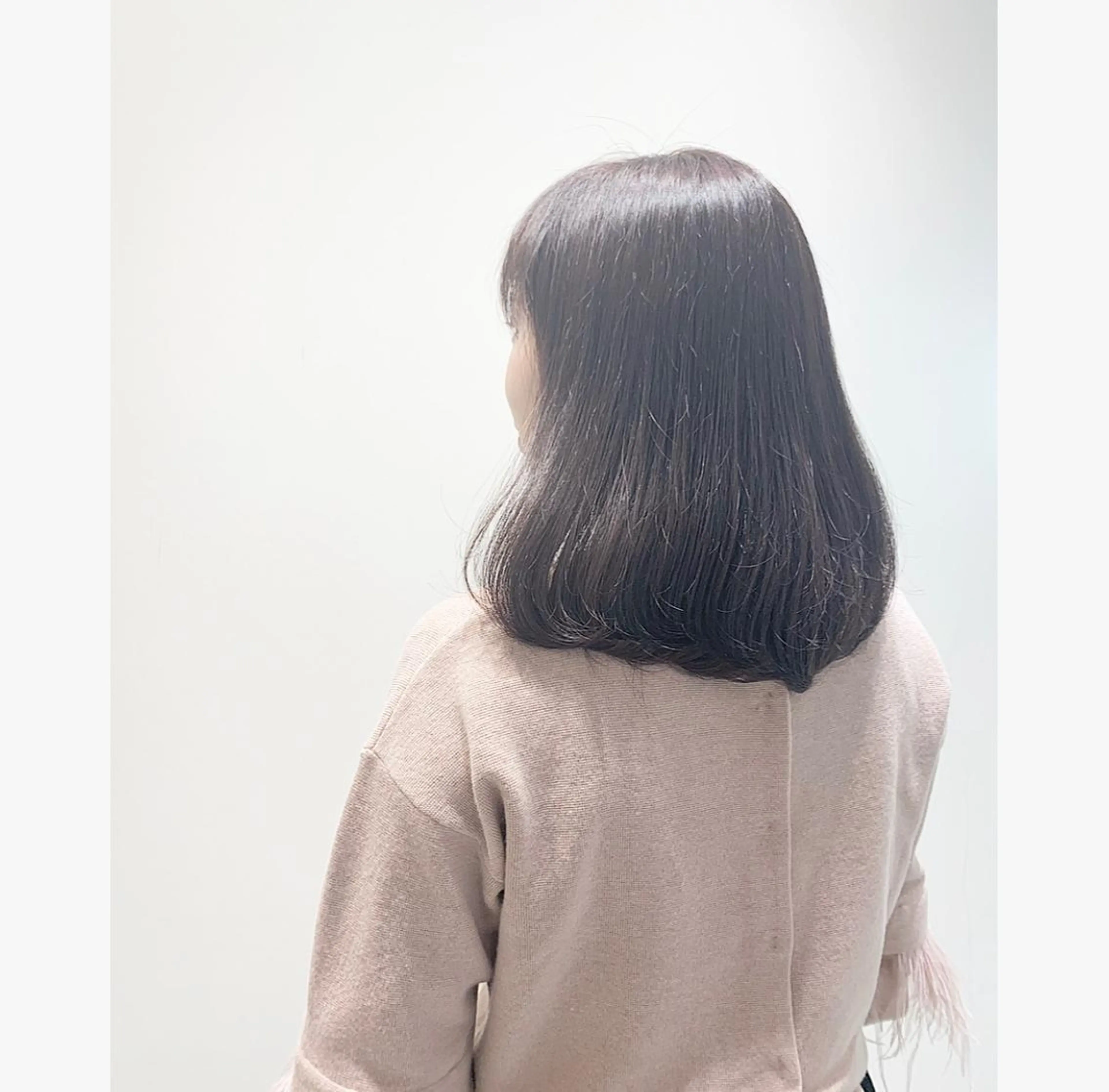 ミディアム カラー カット ヘアカラー トリートメント 💙美髪救世主💙 関華蓮のヘアスタイル