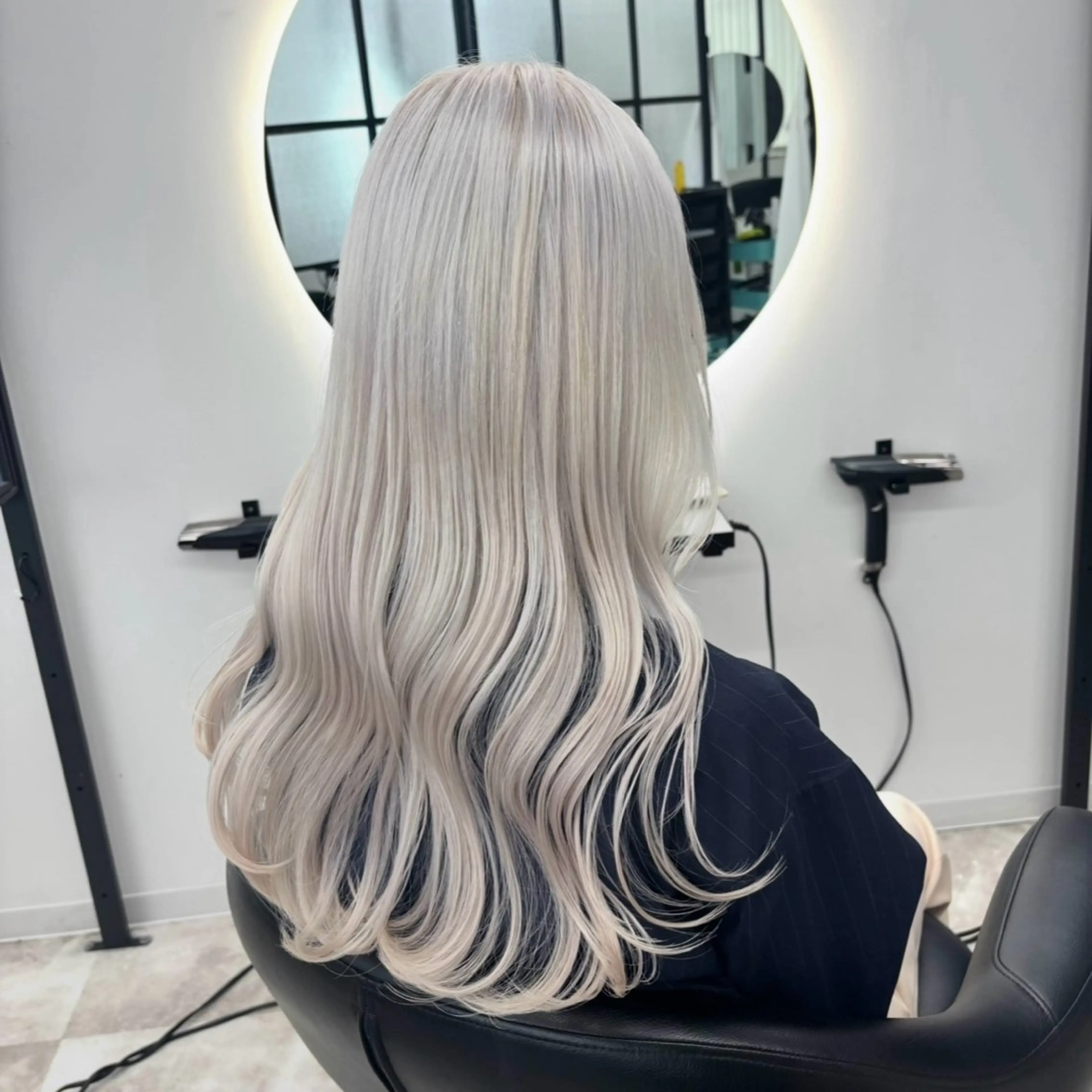 ロング カラー ヘアカラー Ren. 🦋デザインカラーのヘアスタイル