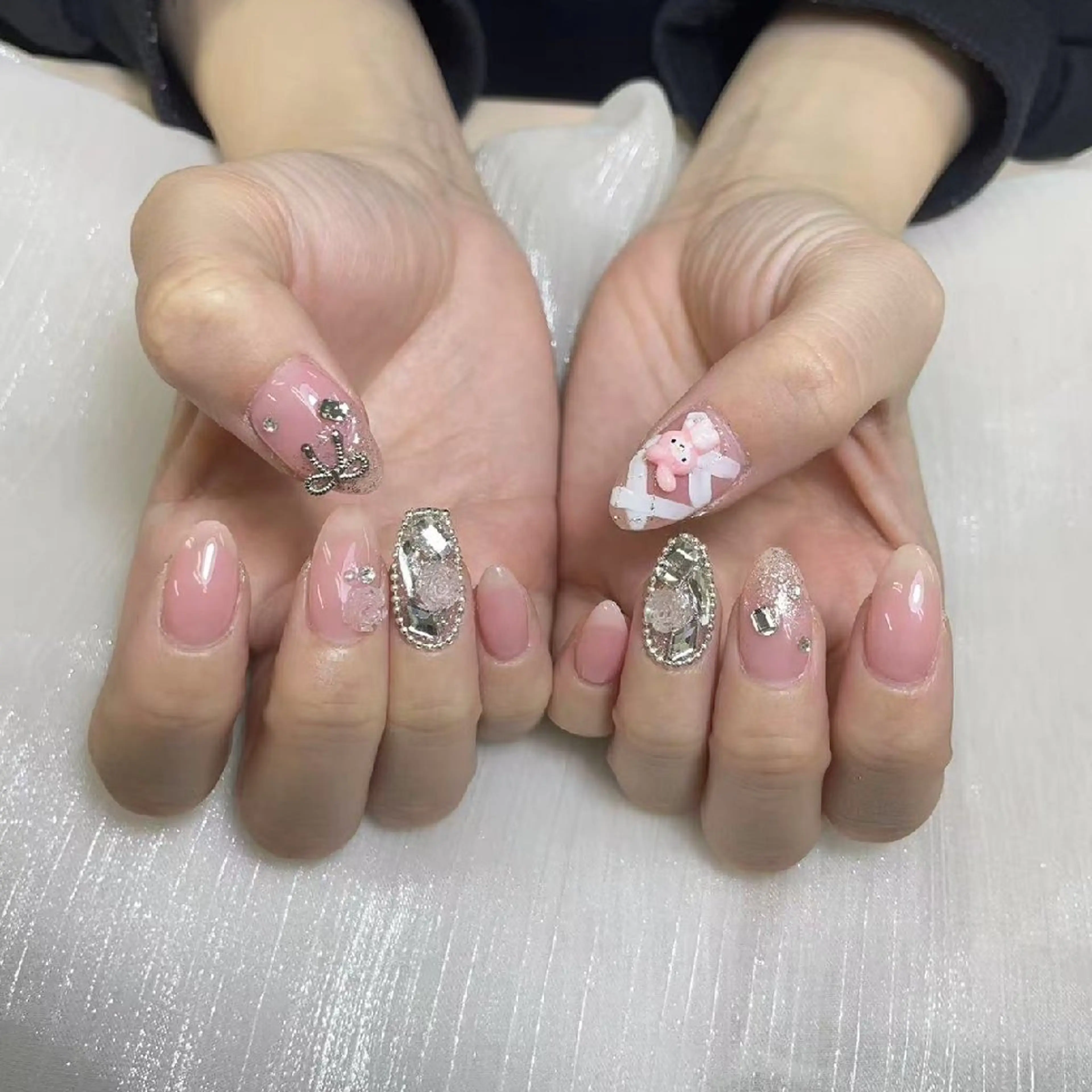 ネイル 鈴木 彩星のネイルデザイン