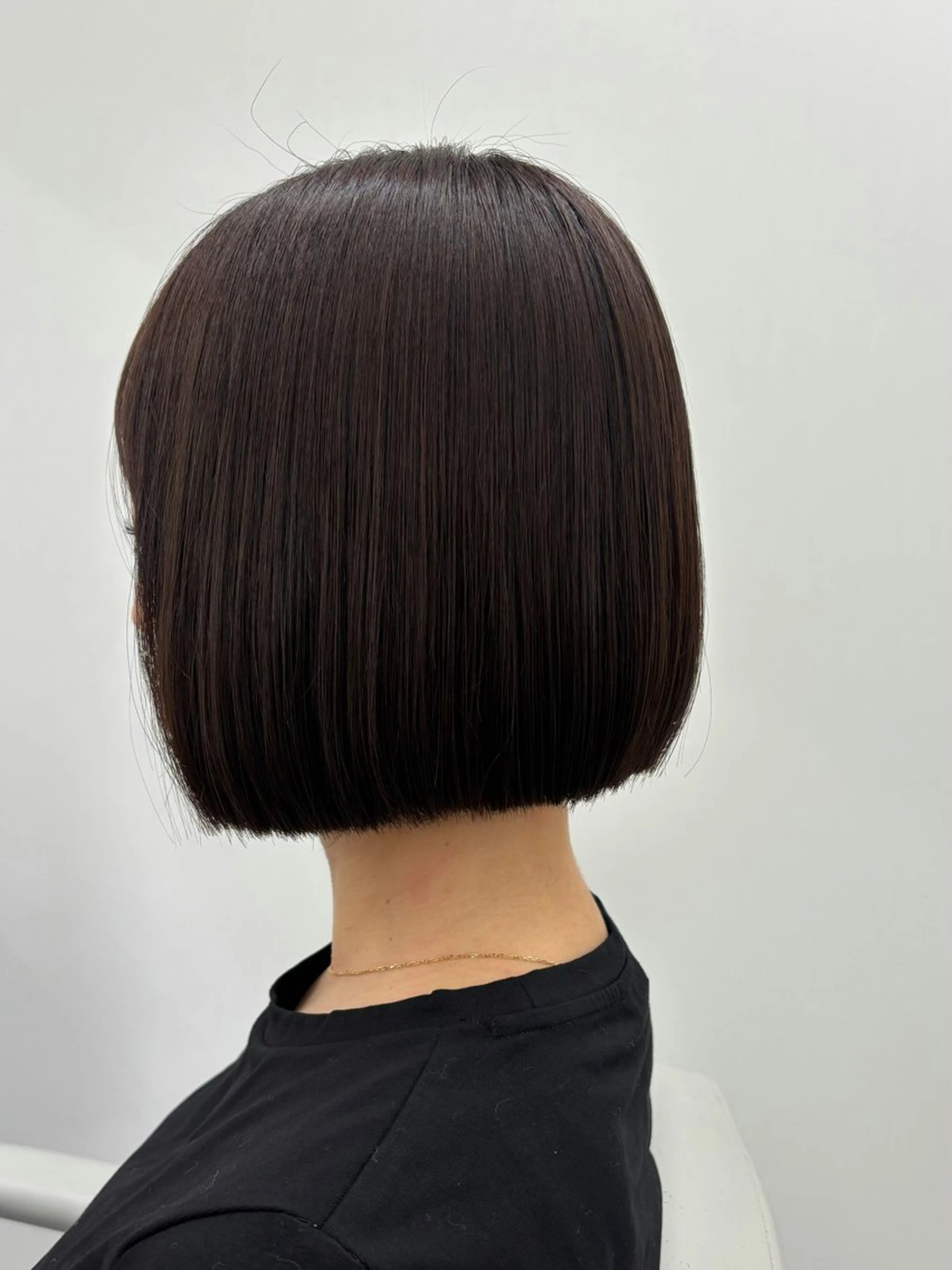 ショート 切りっぱなしボブ ボブ makoto⌇レイヤ ー⌇艶カラー🍒‎のヘアスタイル