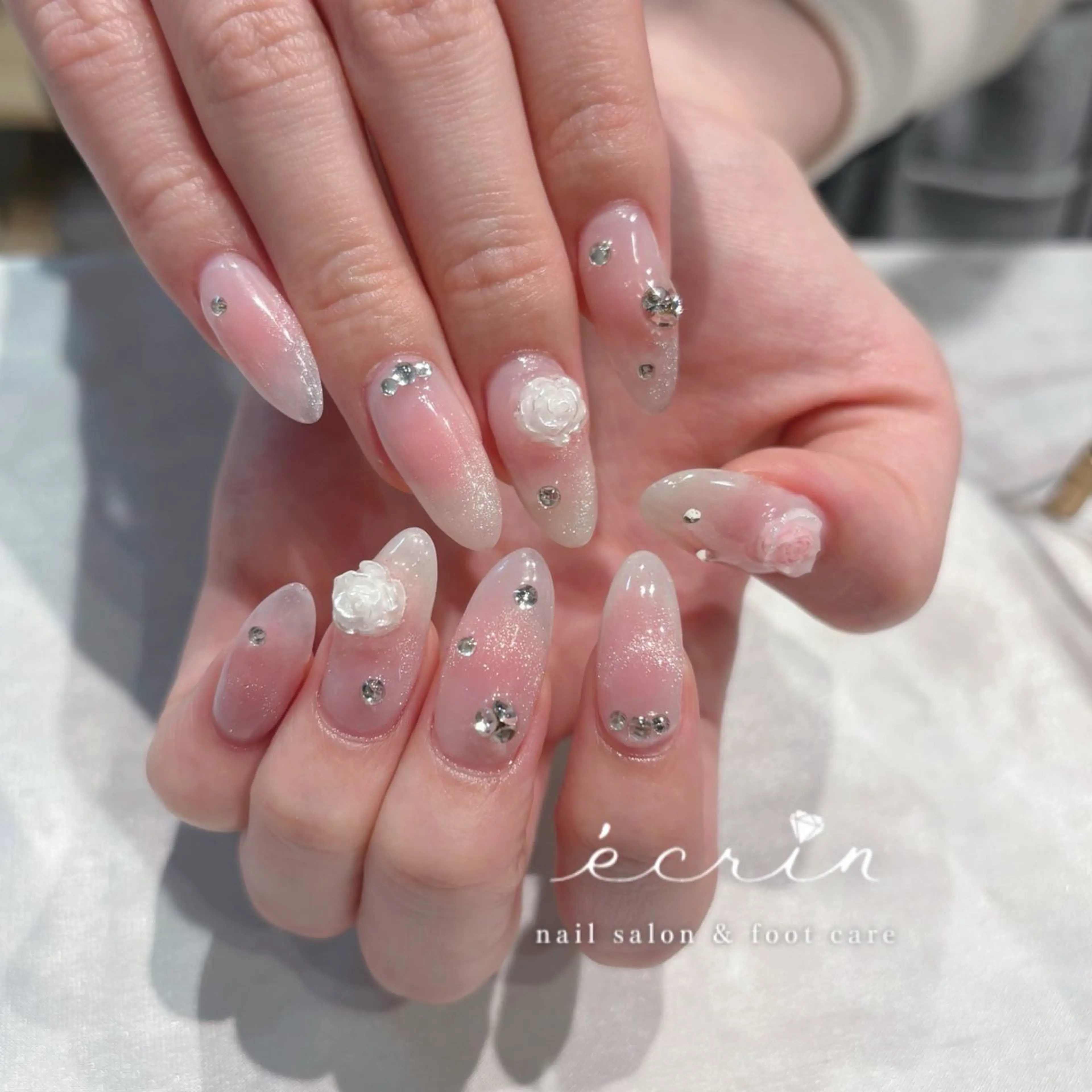 ネイル ecrin エクラン Haruka🌼のネイルデザイン