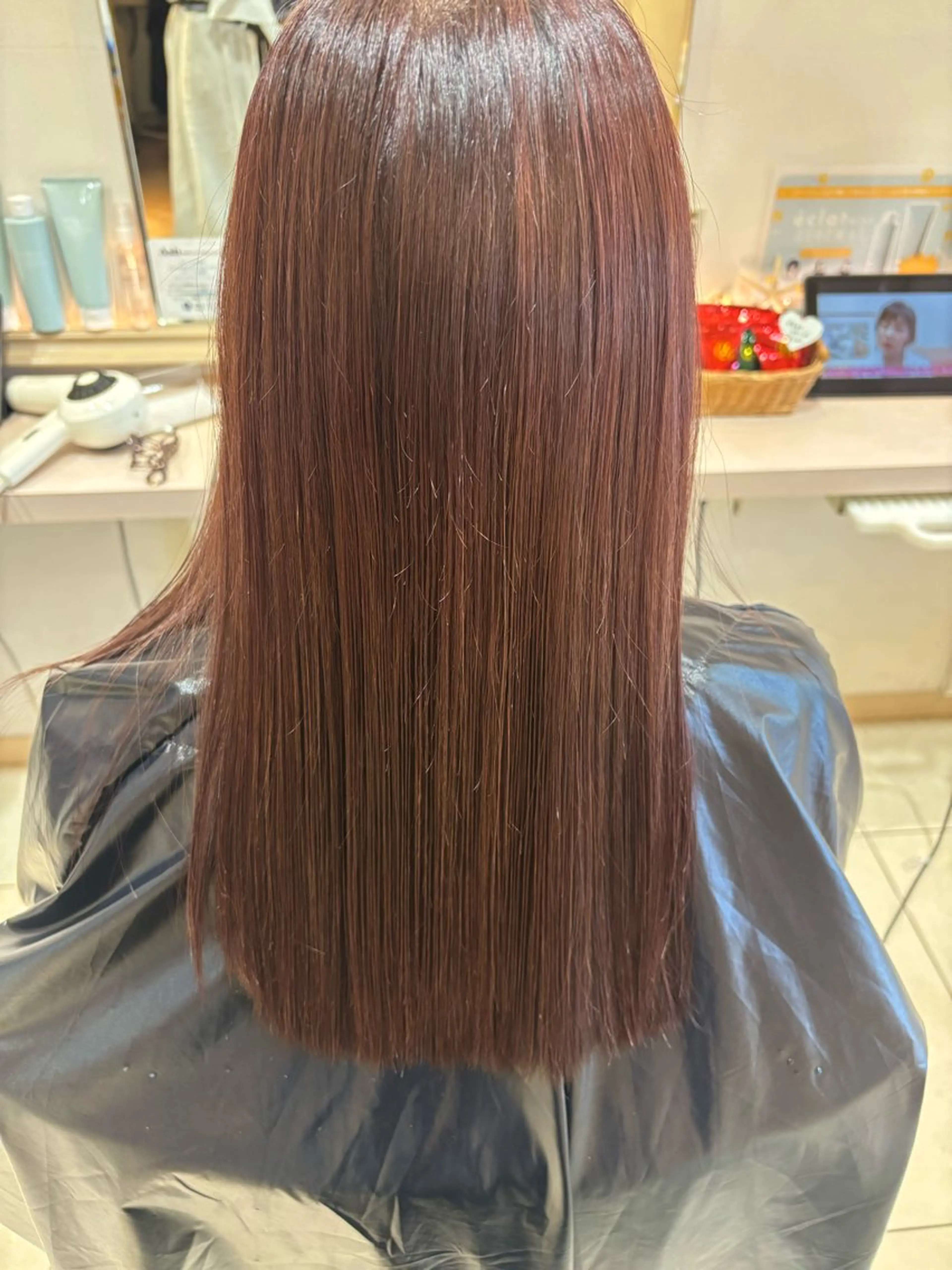 セミロング カラー 川島 梨菜🌹のヘアスタイル