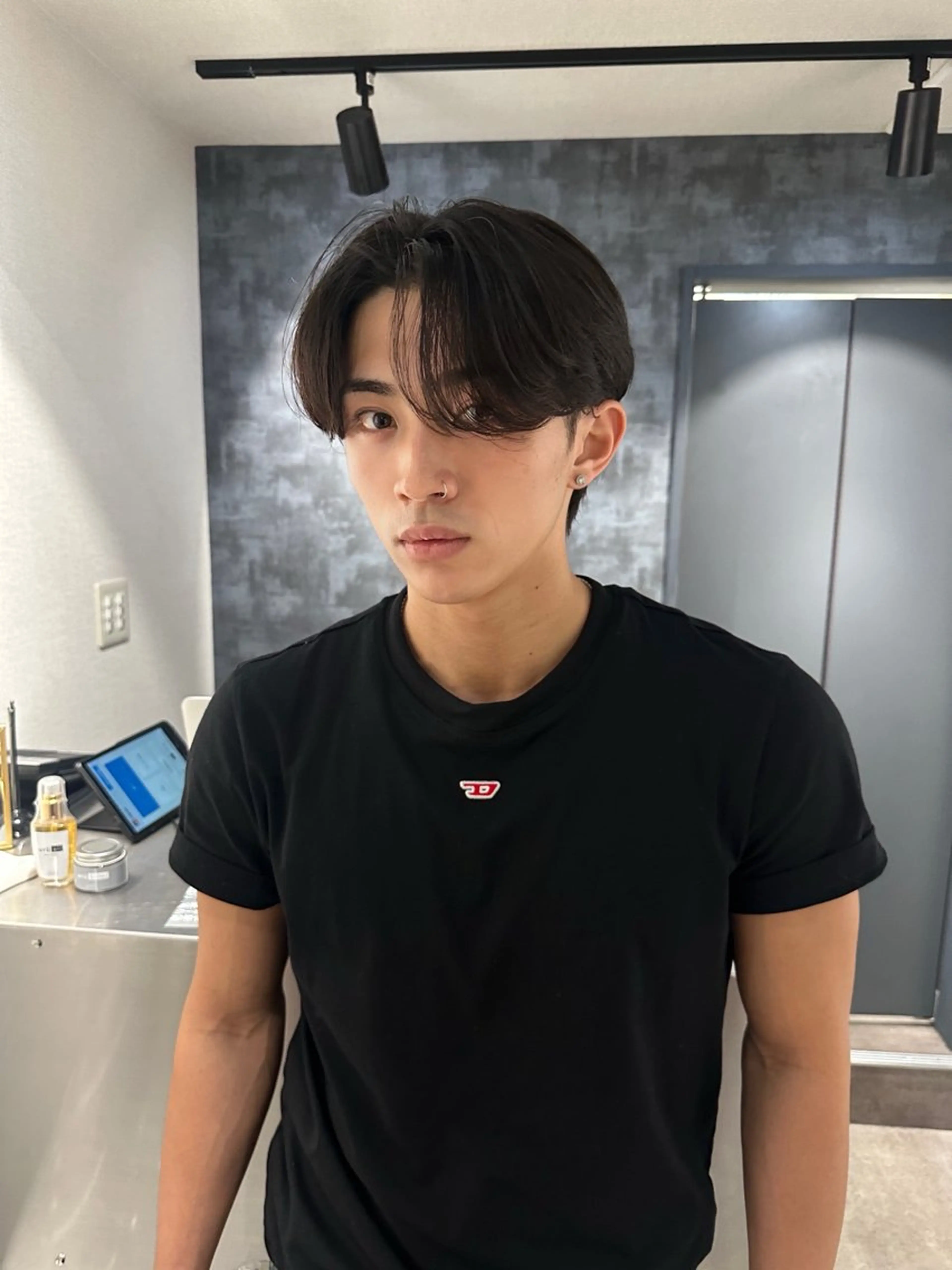 ミディアム カラー パーマ メンズ カット トリートメント SALOWIN 原宿 iori所属・🌟原宿指名No.1 センターパート⭐️のヘアスタイル