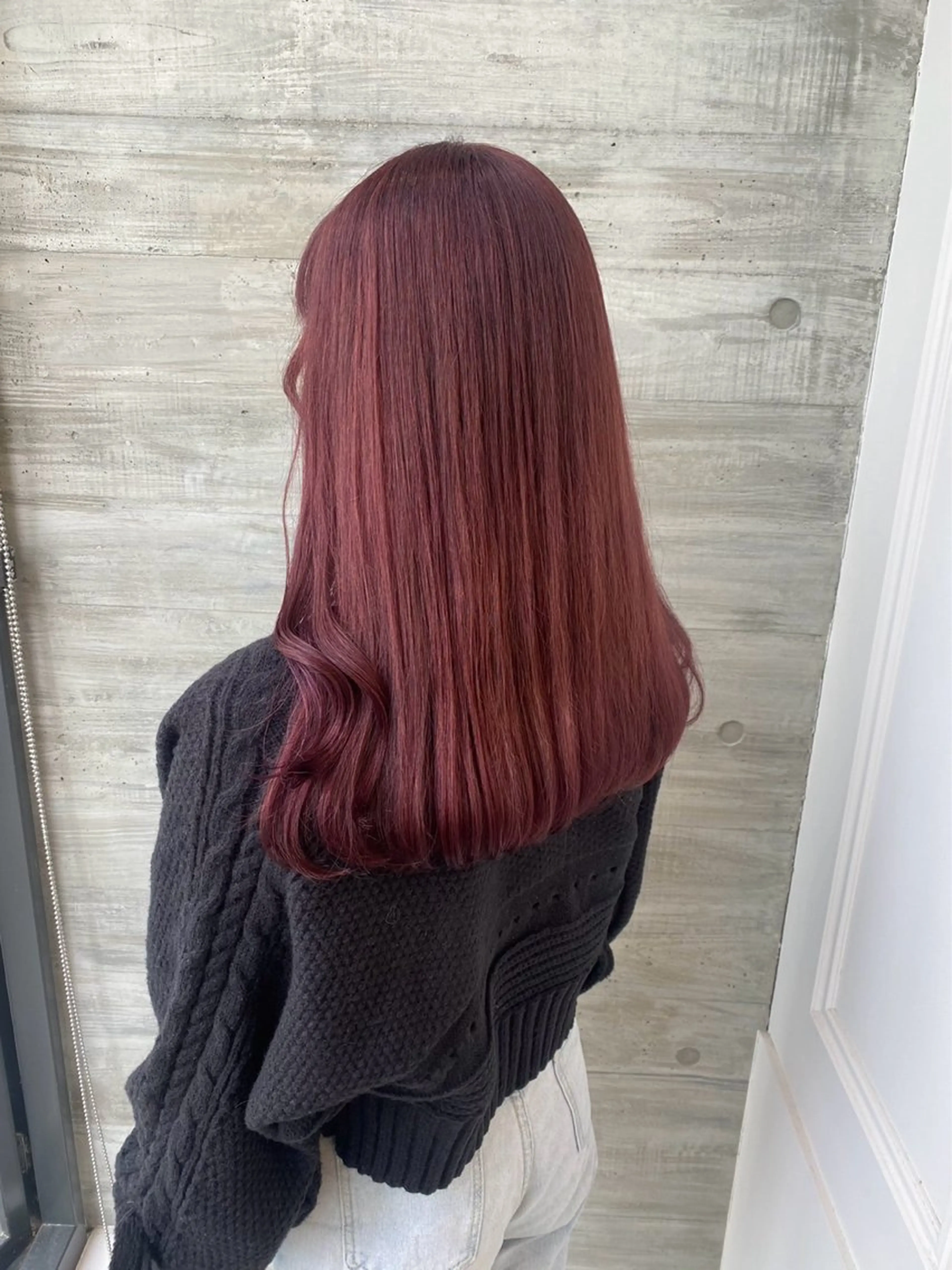 セミロング カラー ブリーチ ブリーチなしカラー 今井 愛歩のマツエク・マツパデザイン