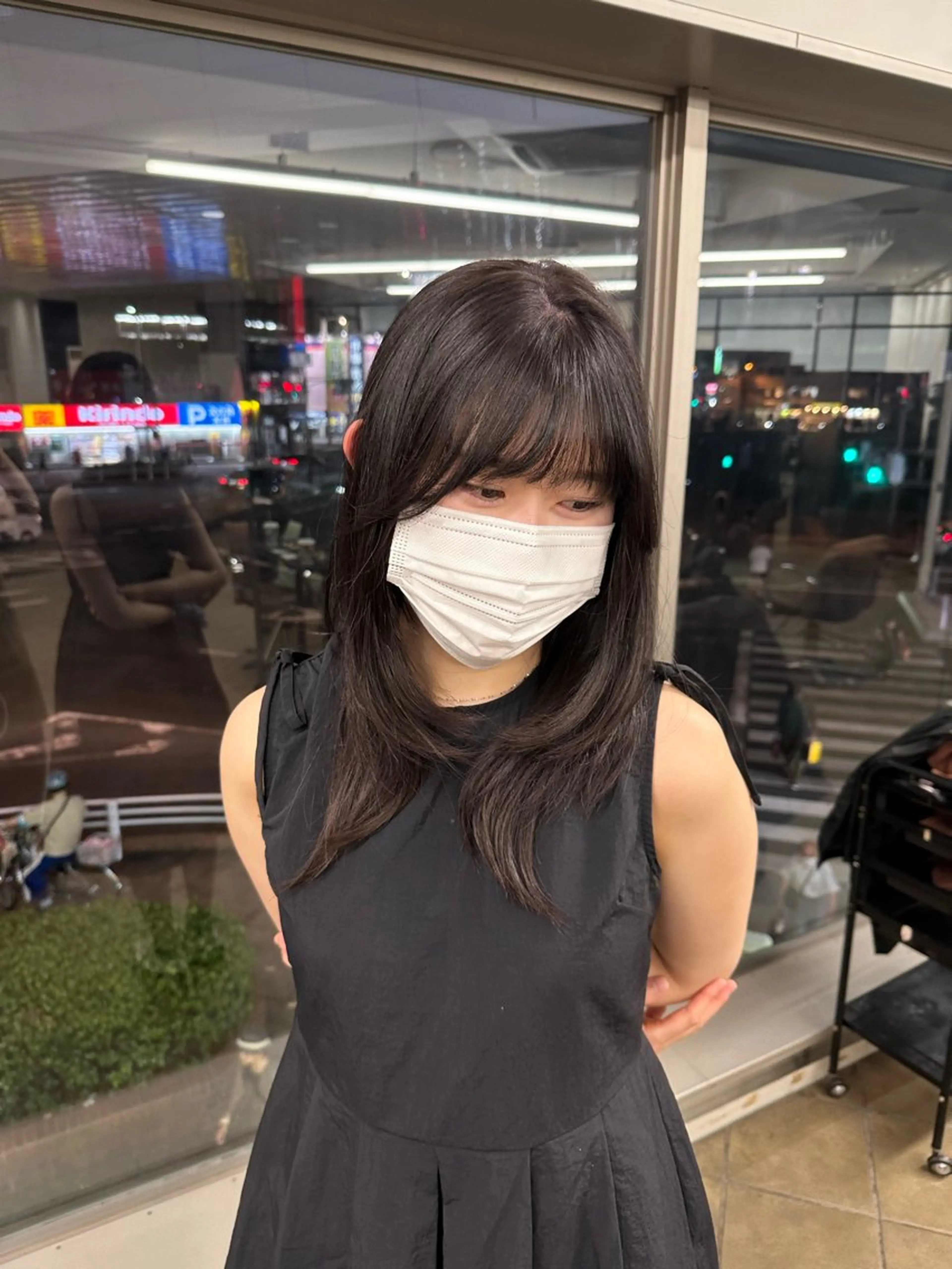 ミディアム カラー グレージュ ラベンダーカラー ラベンダーグレージュ ラベンダーグレー 岡山 紗里奈のヘアスタイル